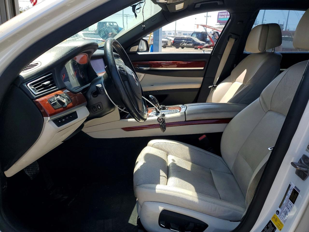 2015 Bmw Alpina B7 White vin: WBAYE8C55FD136598
