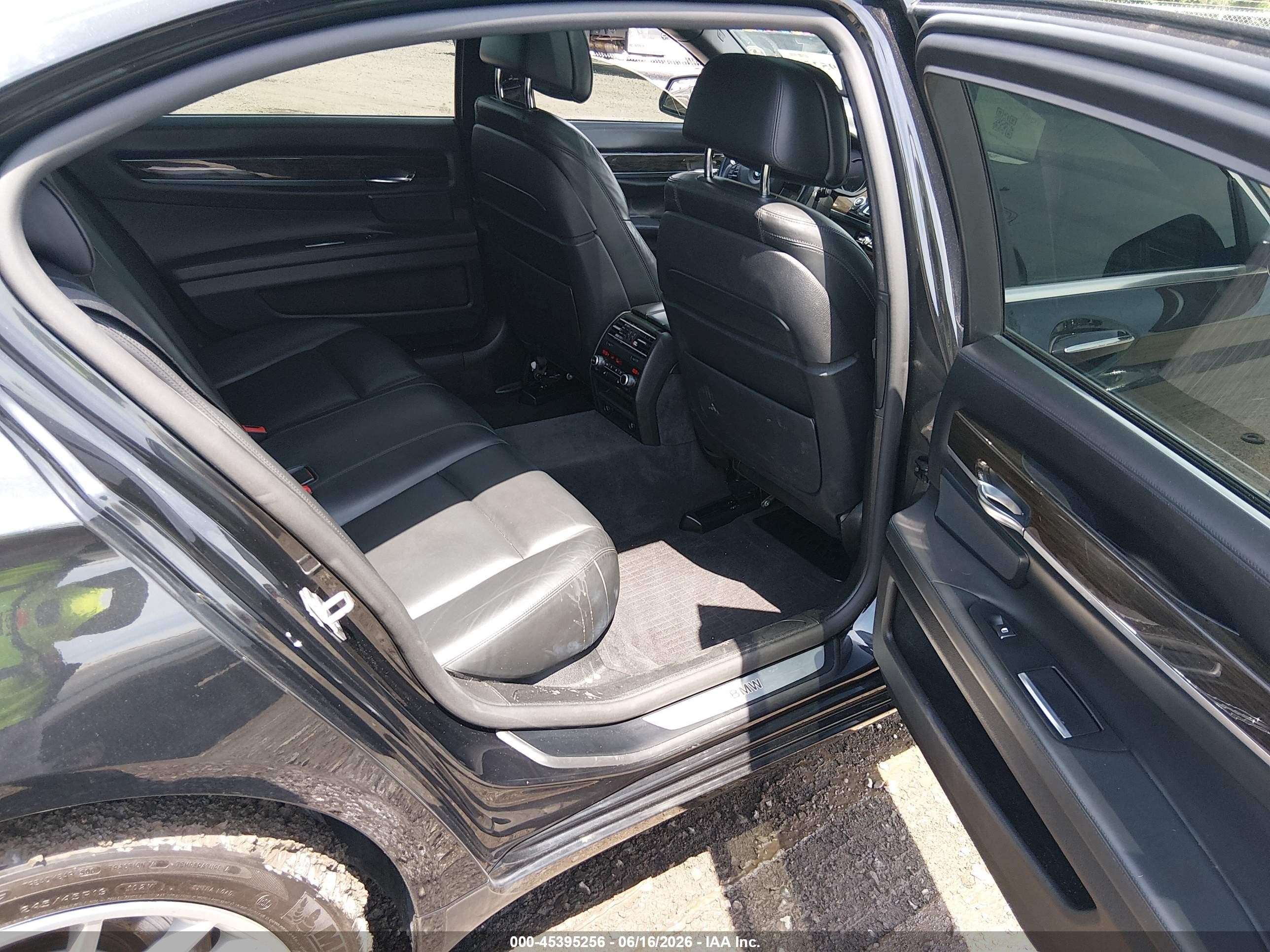 2015 Bmw 750li   Black vin: WBAYE8C55FD782322
