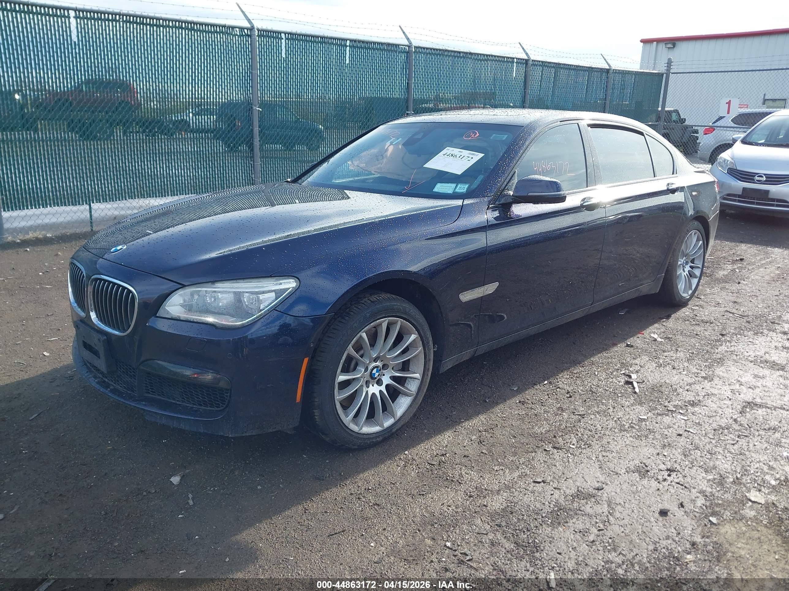 2014 Bmw Alpina B7   Blue vin: WBAYE8C56ED135359