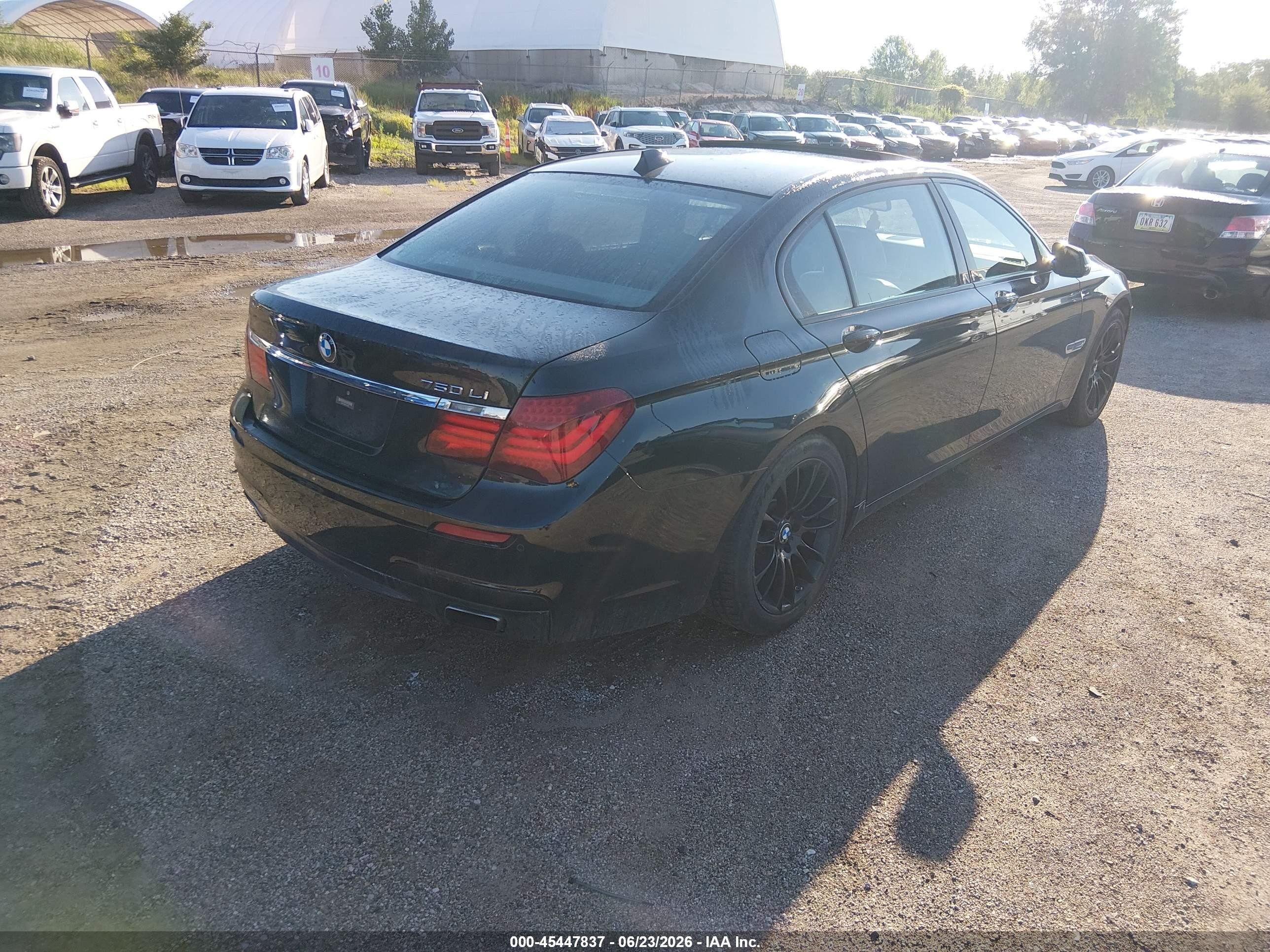 2014 Bmw Alpina B7   Черный vin: WBAYE8C56ED135829