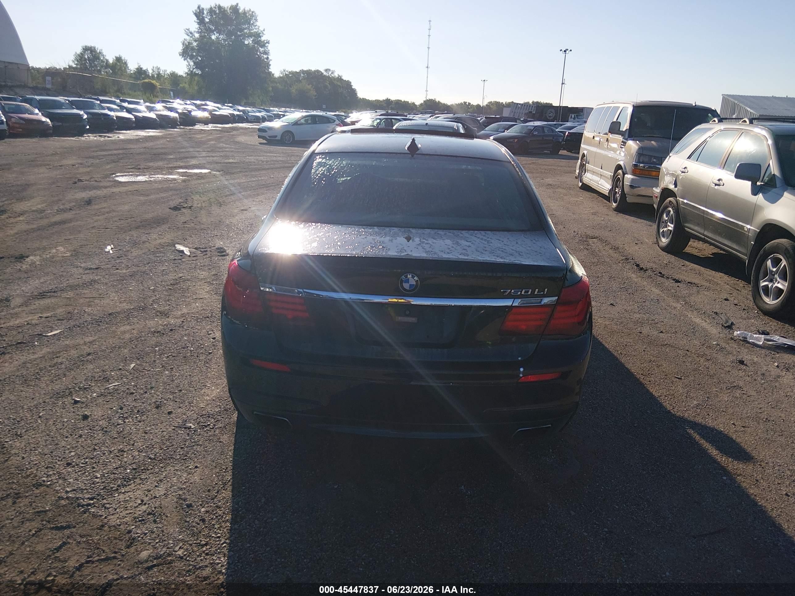 2014 Bmw Alpina B7   Черный vin: WBAYE8C56ED135829