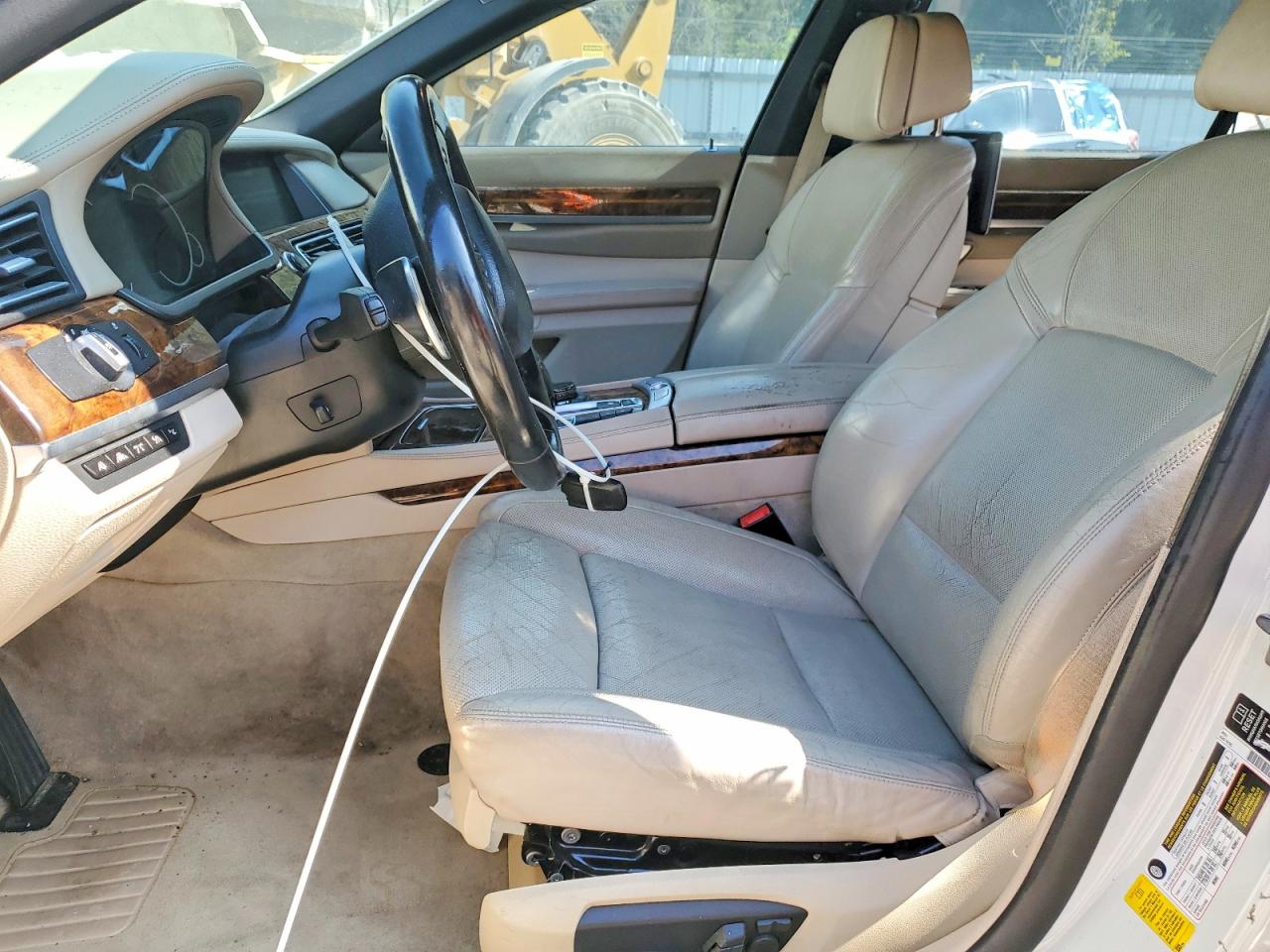 2014 Bmw 750 Li White vin: WBAYE8C58ED134701