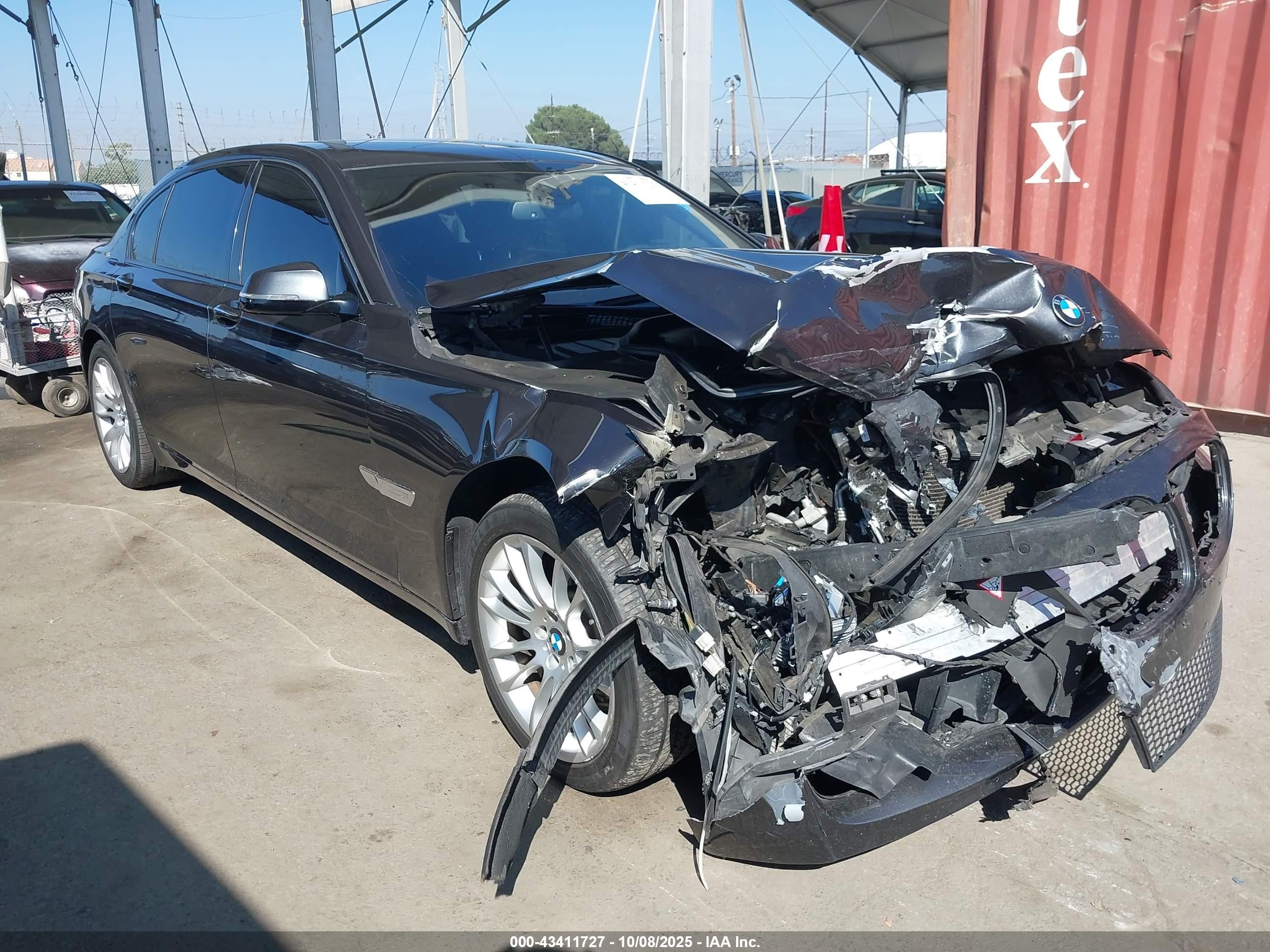 2014 Bmw Alpina B7   Black vin: WBAYE8C58ED134844