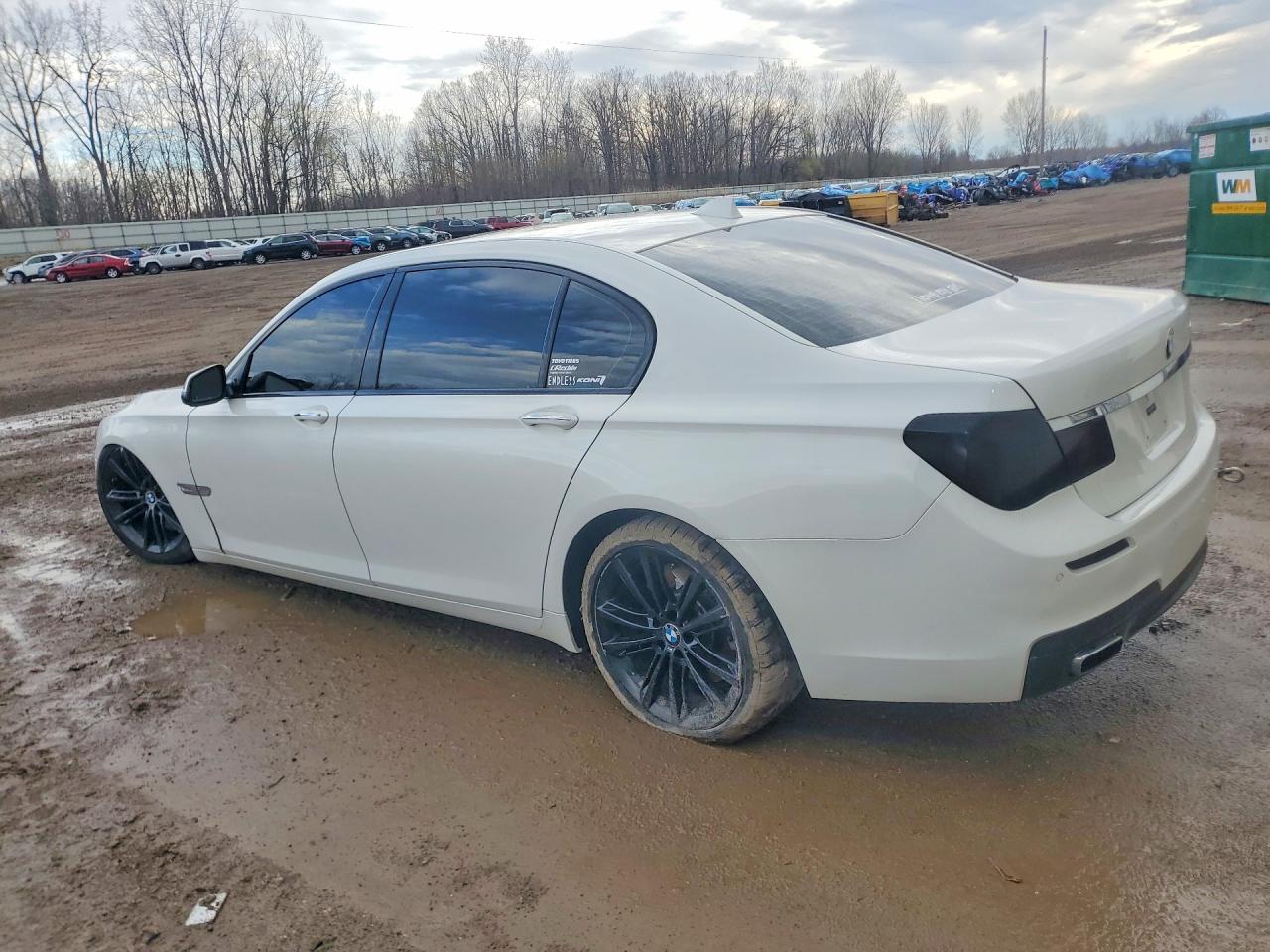 2014 Bmw 750 Li Белый vin: WBAYE8C59ED135551