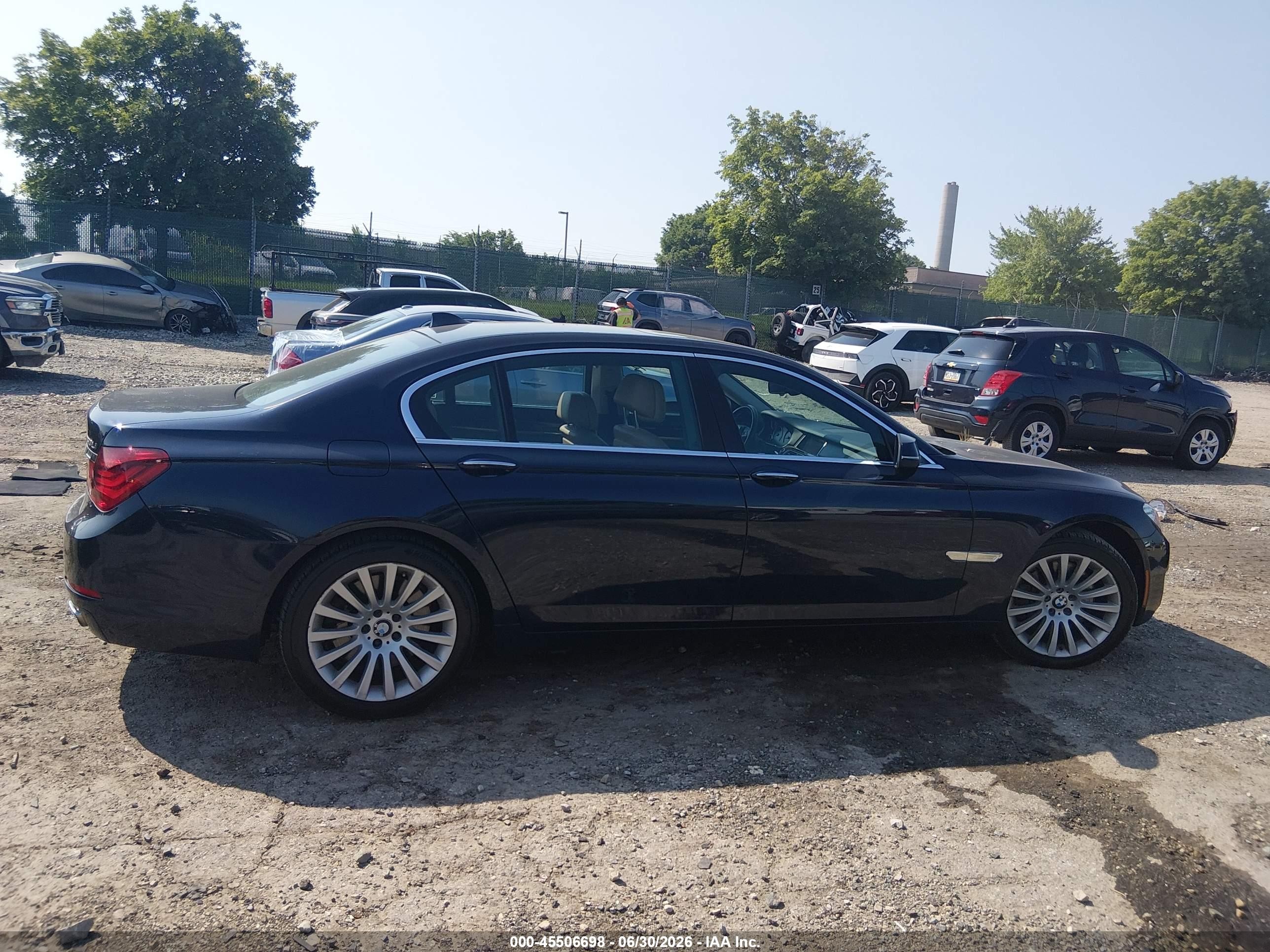 2013 Bmw 750li   Dark Blue vin: WBAYE8C5XDD131748