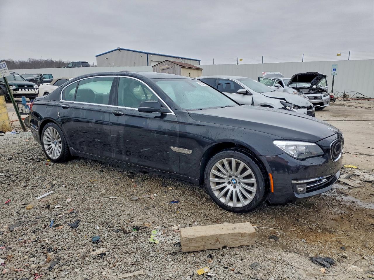 2013 Bmw 740 Lxi Black vin: WBAYF4C51DDE23653