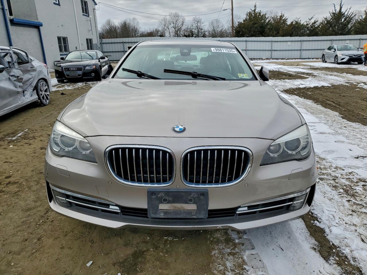 2013 Bmw 740 Lxi Gold vin: WBAYF4C52DDE23726