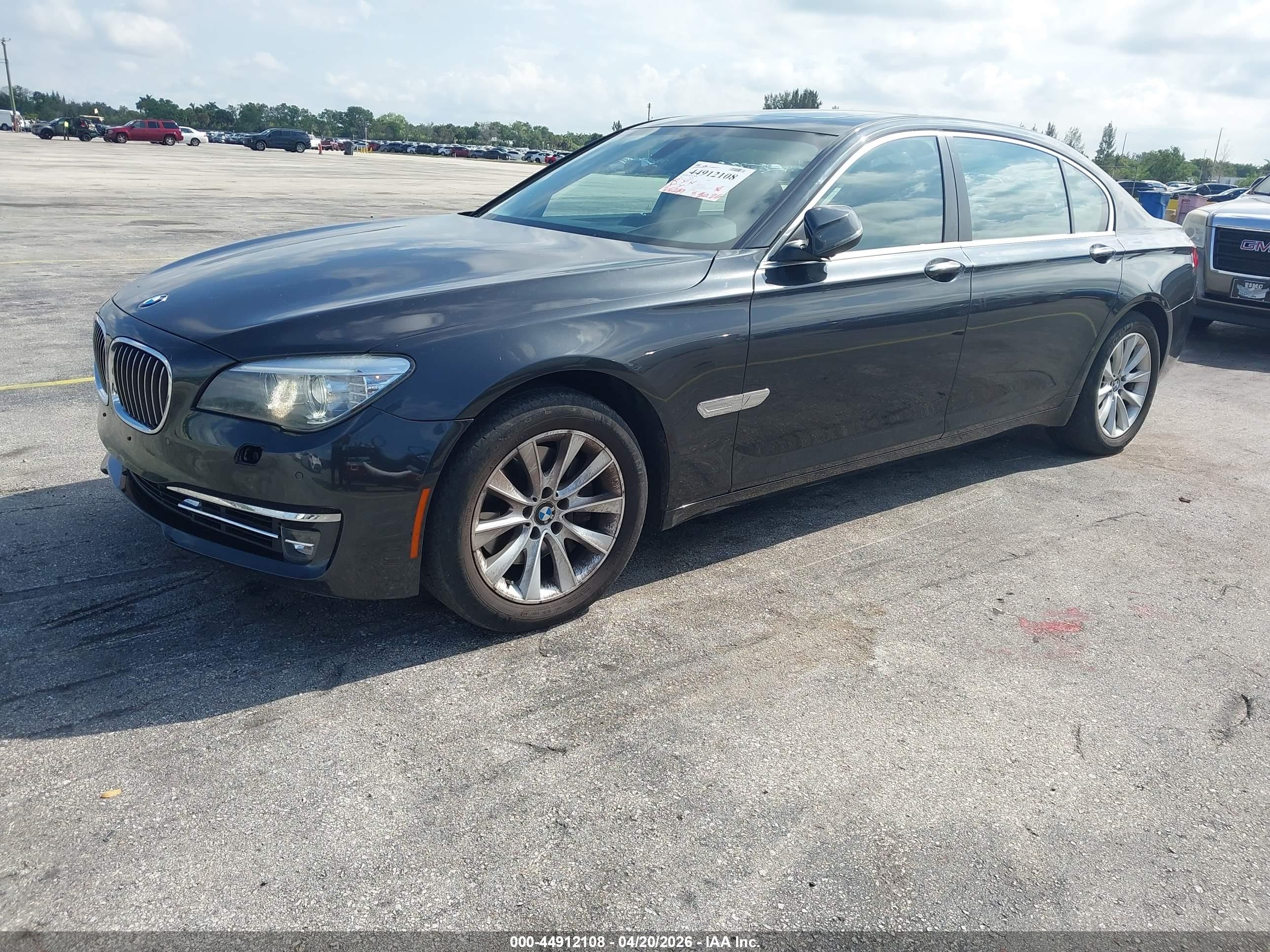 2013 Bmw 740li Xdrive Gray vin: WBAYF4C52DDE23905