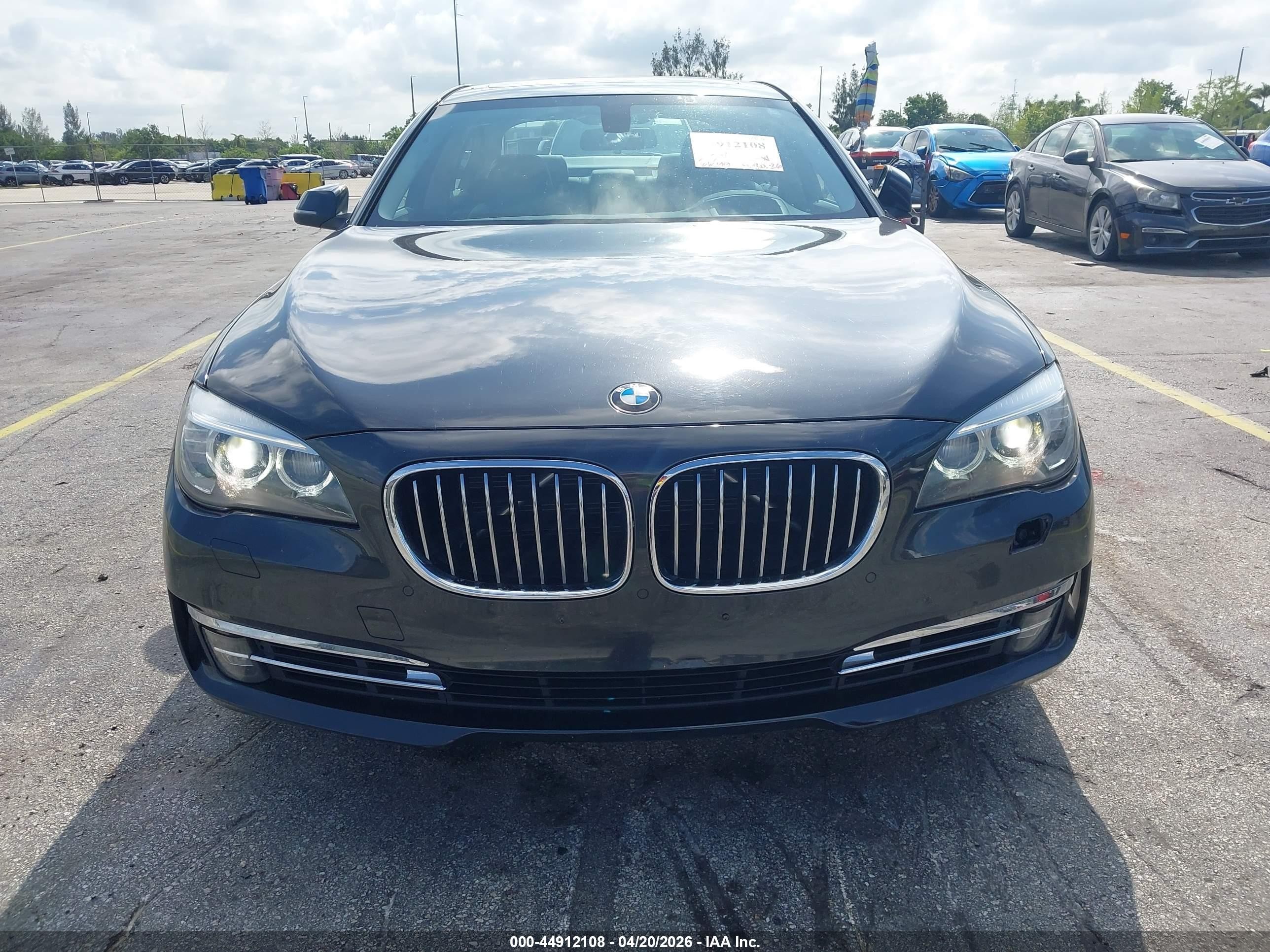 2013 Bmw 740li Xdrive Gray vin: WBAYF4C52DDE23905
