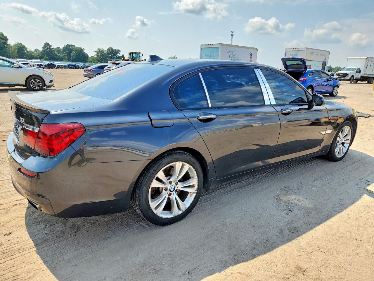 2015 Bmw 740 Lxi Charcoal vin: WBAYF4C53FGS99111