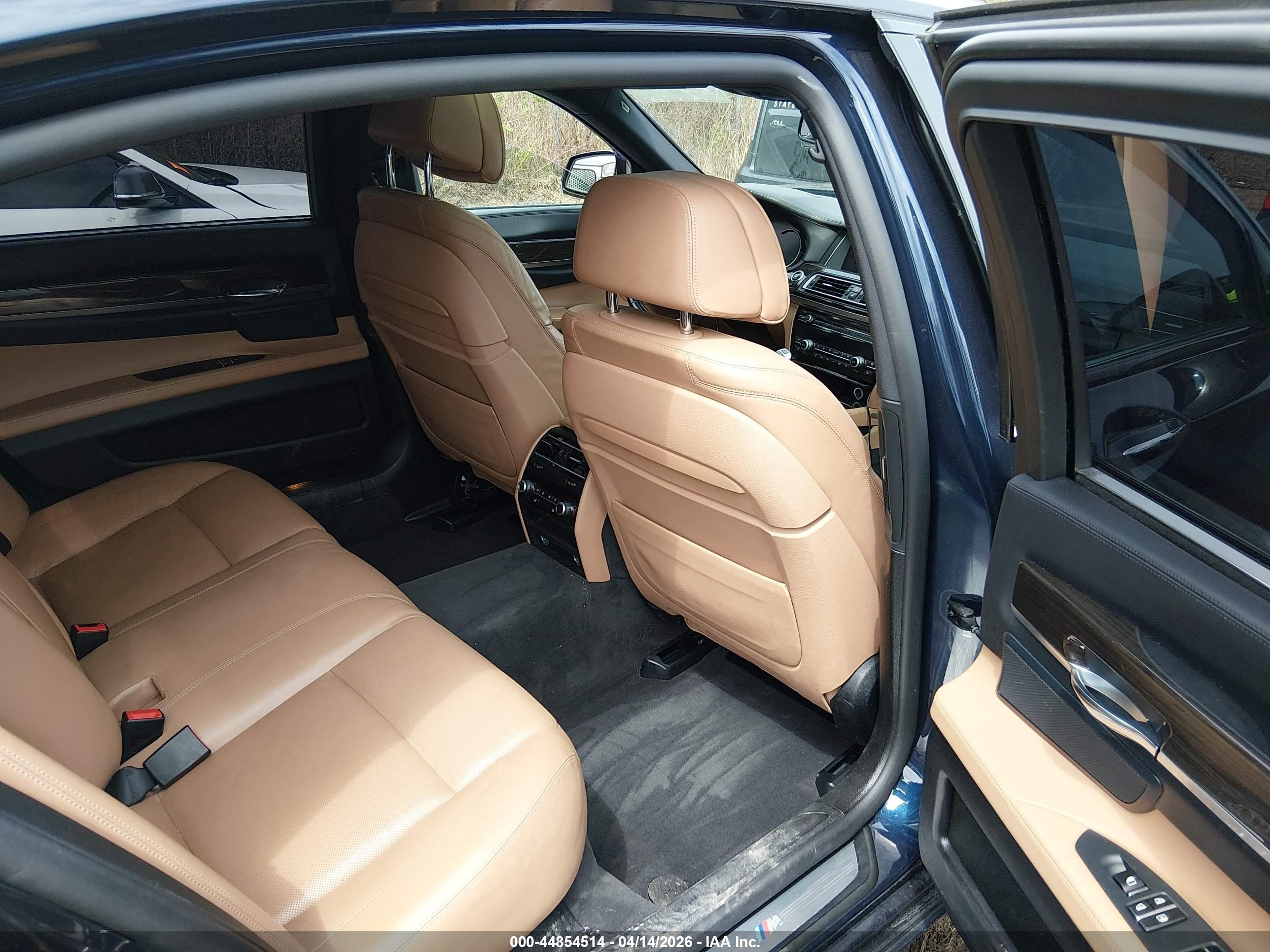 2015 Bmw 740li Xdrive Navy vin: WBAYF4C55FG291818