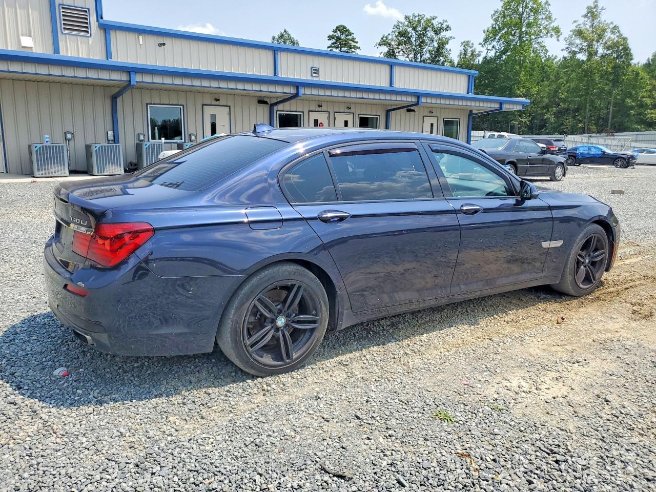 2015 Bmw 740 Lxi Blue vin: WBAYF4C55FG291818