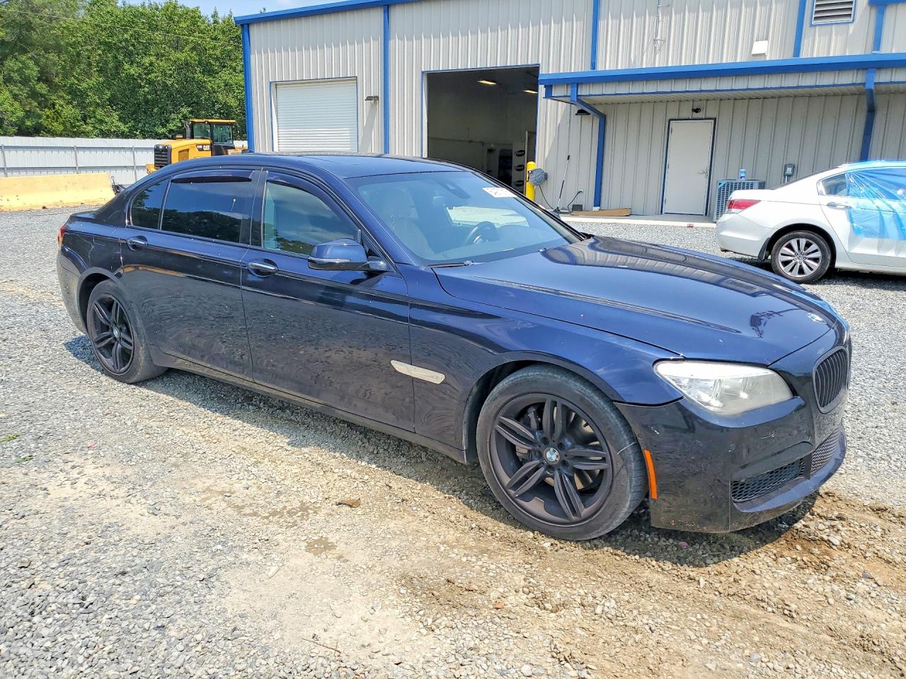 2015 Bmw 740 Lxi Blue vin: WBAYF4C55FG291818