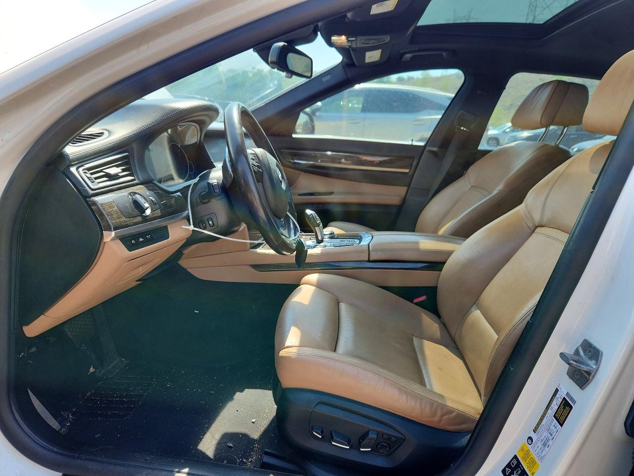 2015 Bmw 740 Lxi White vin: WBAYF4C55FGS99420