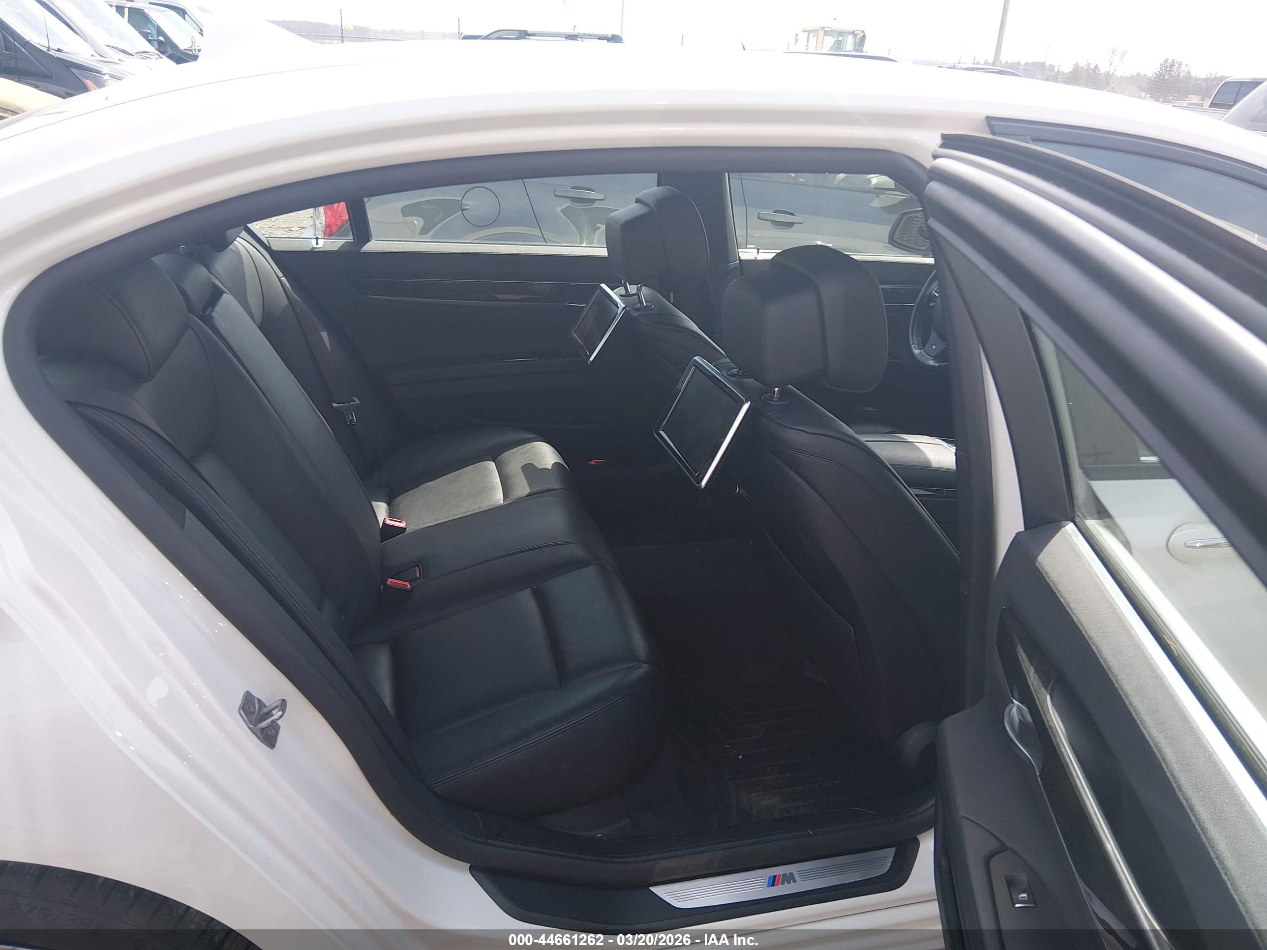 2013 Bmw 740li Xdrive White vin: WBAYF4C5XDD127995