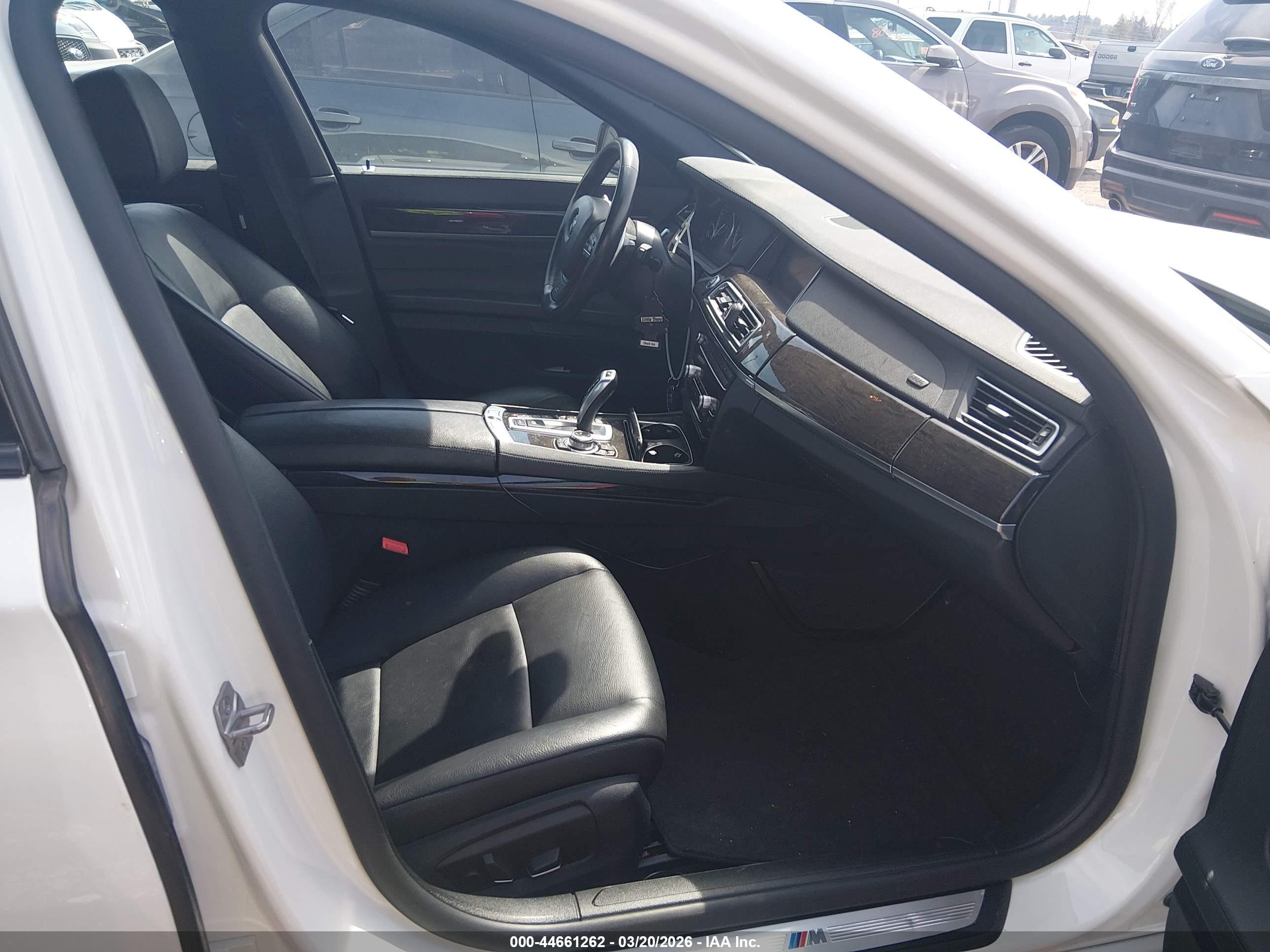 2013 Bmw 740li Xdrive White vin: WBAYF4C5XDD127995
