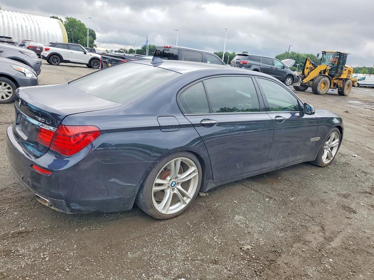 2014 Bmw 750 Lxi Black vin: WBAYF8C50ED141994