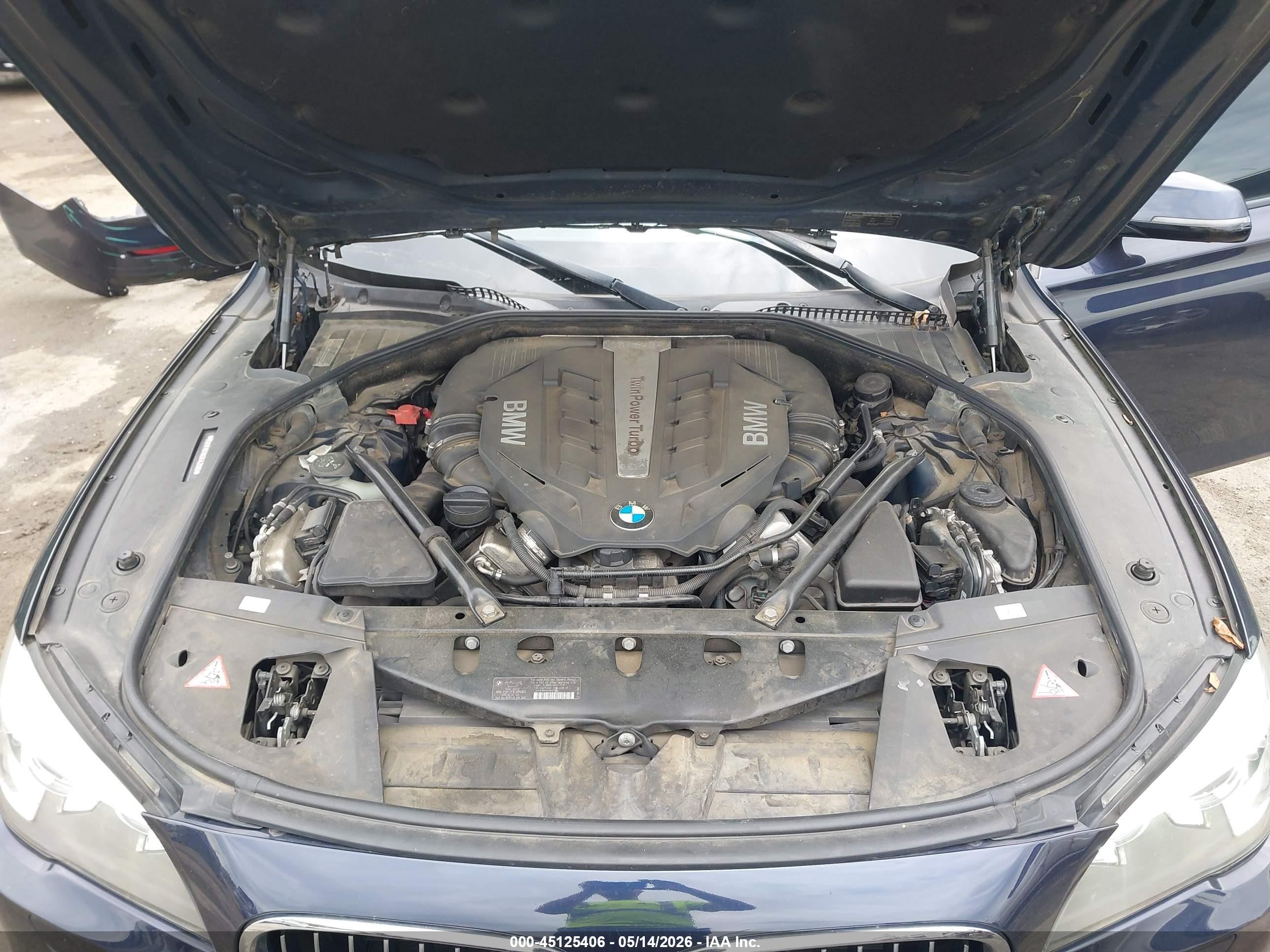 2014 Bmw Alpina B7 Xdrive Dark Blue vin: WBAYF8C50ED142000