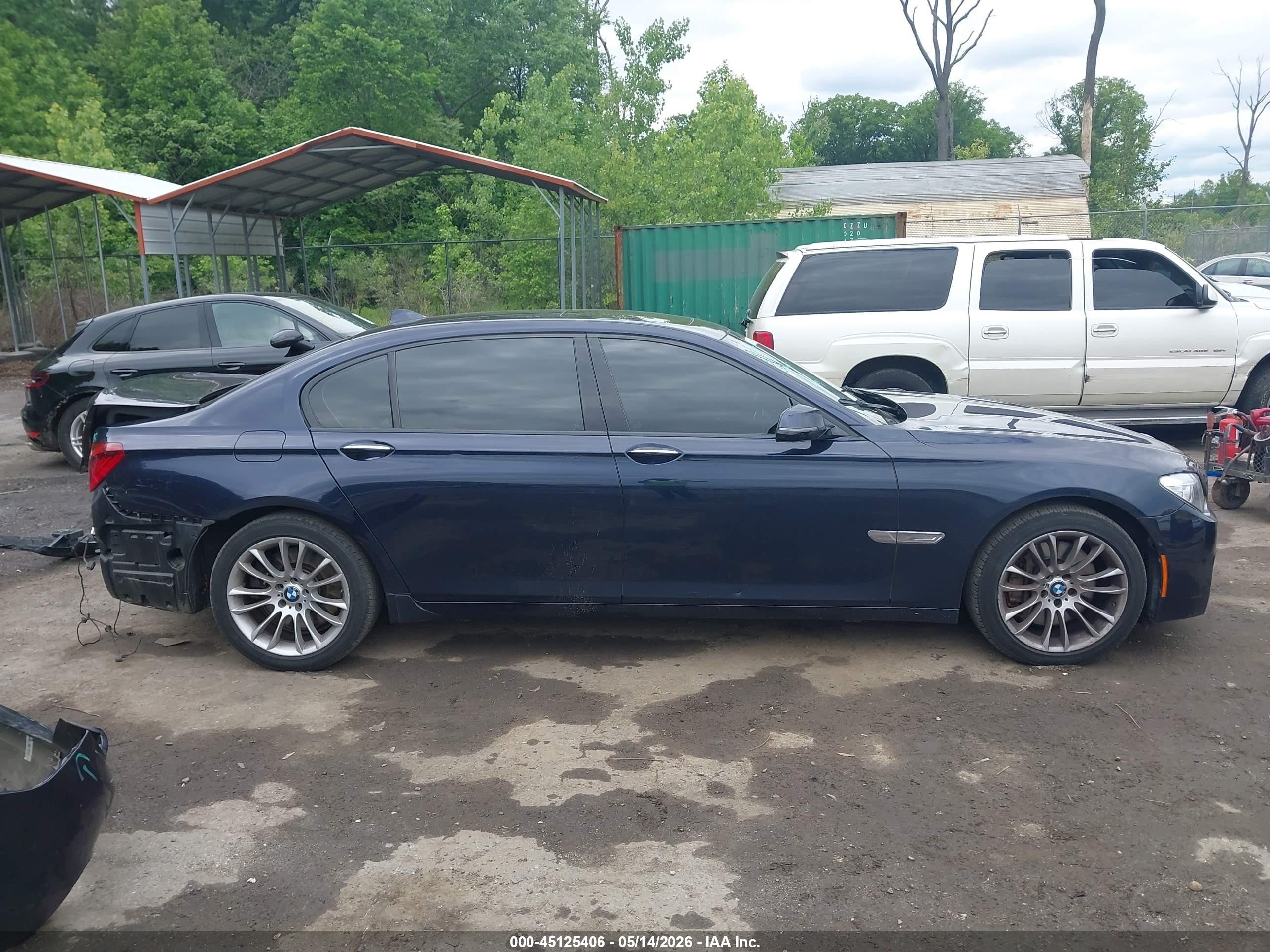 2014 Bmw Alpina B7 Xdrive Dark Blue vin: WBAYF8C50ED142000