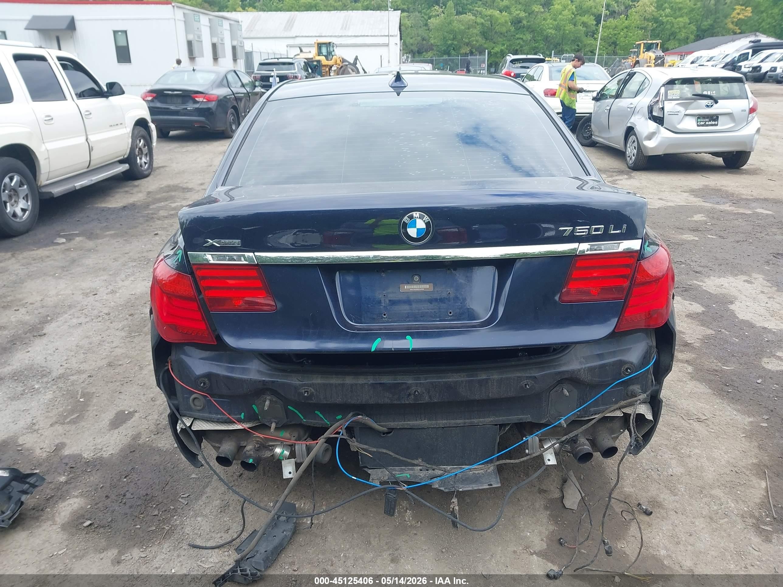 2014 Bmw Alpina B7 Xdrive Dark Blue vin: WBAYF8C50ED142000