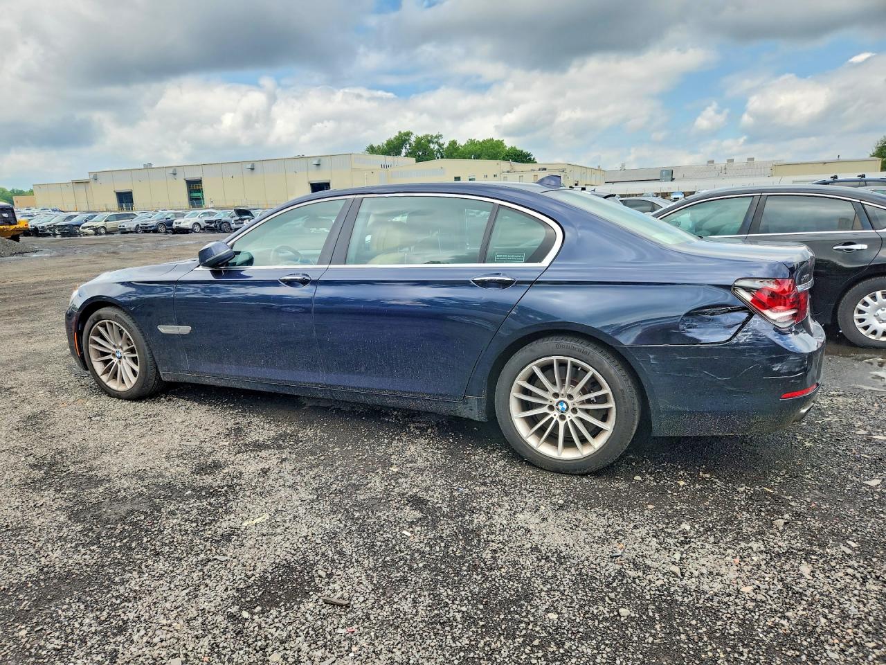 2014 Bmw 750 Lxi Blue vin: WBAYF8C50ED653271