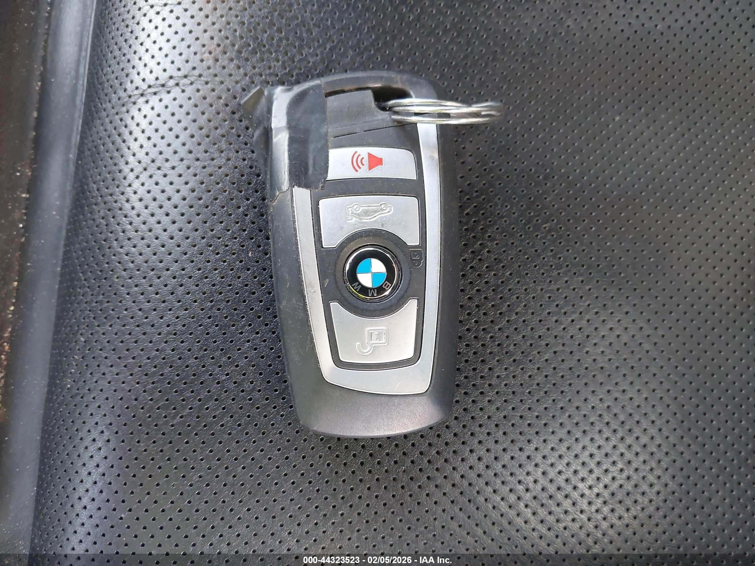 2014 Bmw Alpina B7 Xdrive Белый vin: WBAYF8C51ED652744