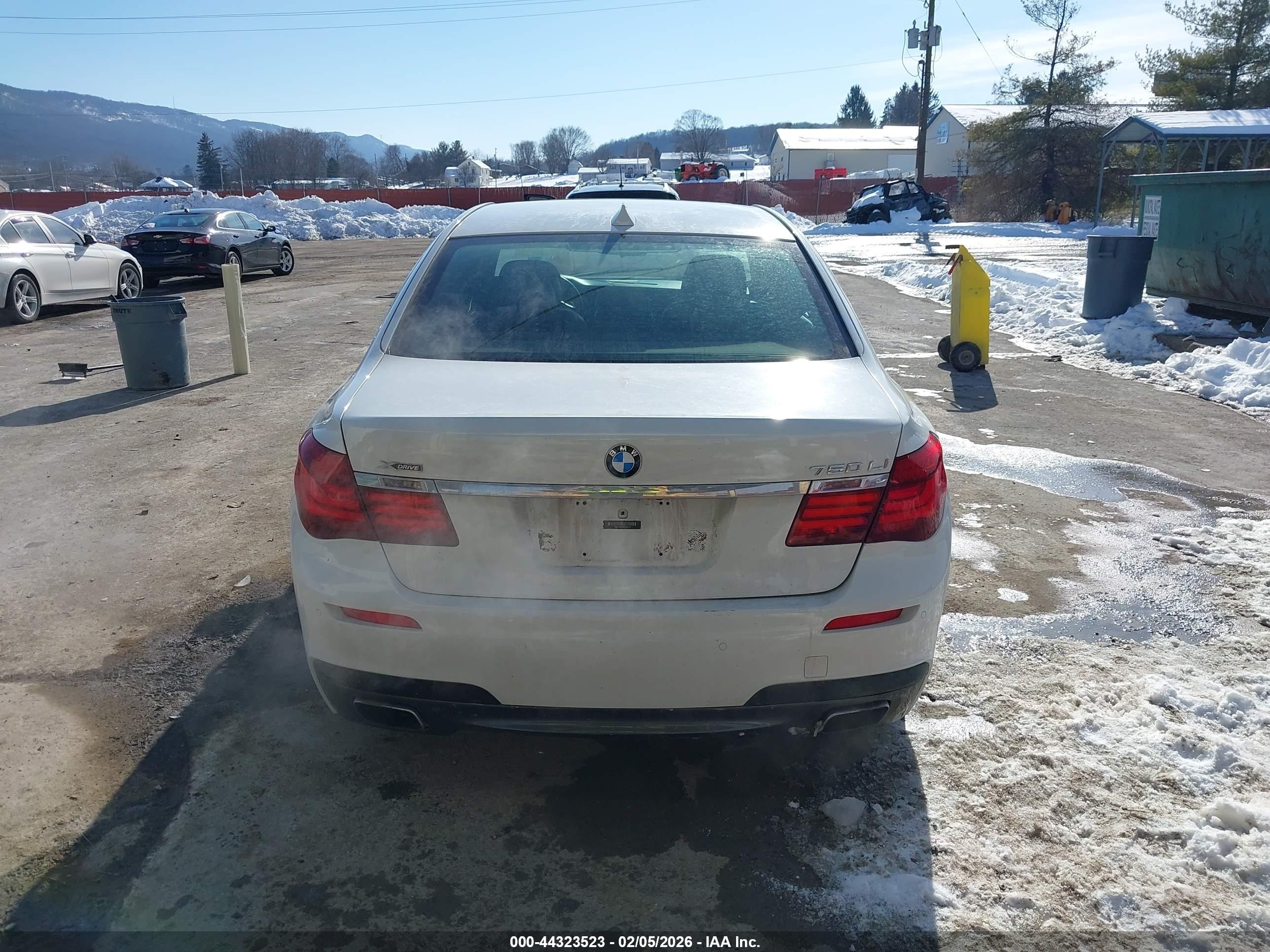 2014 Bmw Alpina B7 Xdrive Белый vin: WBAYF8C51ED652744