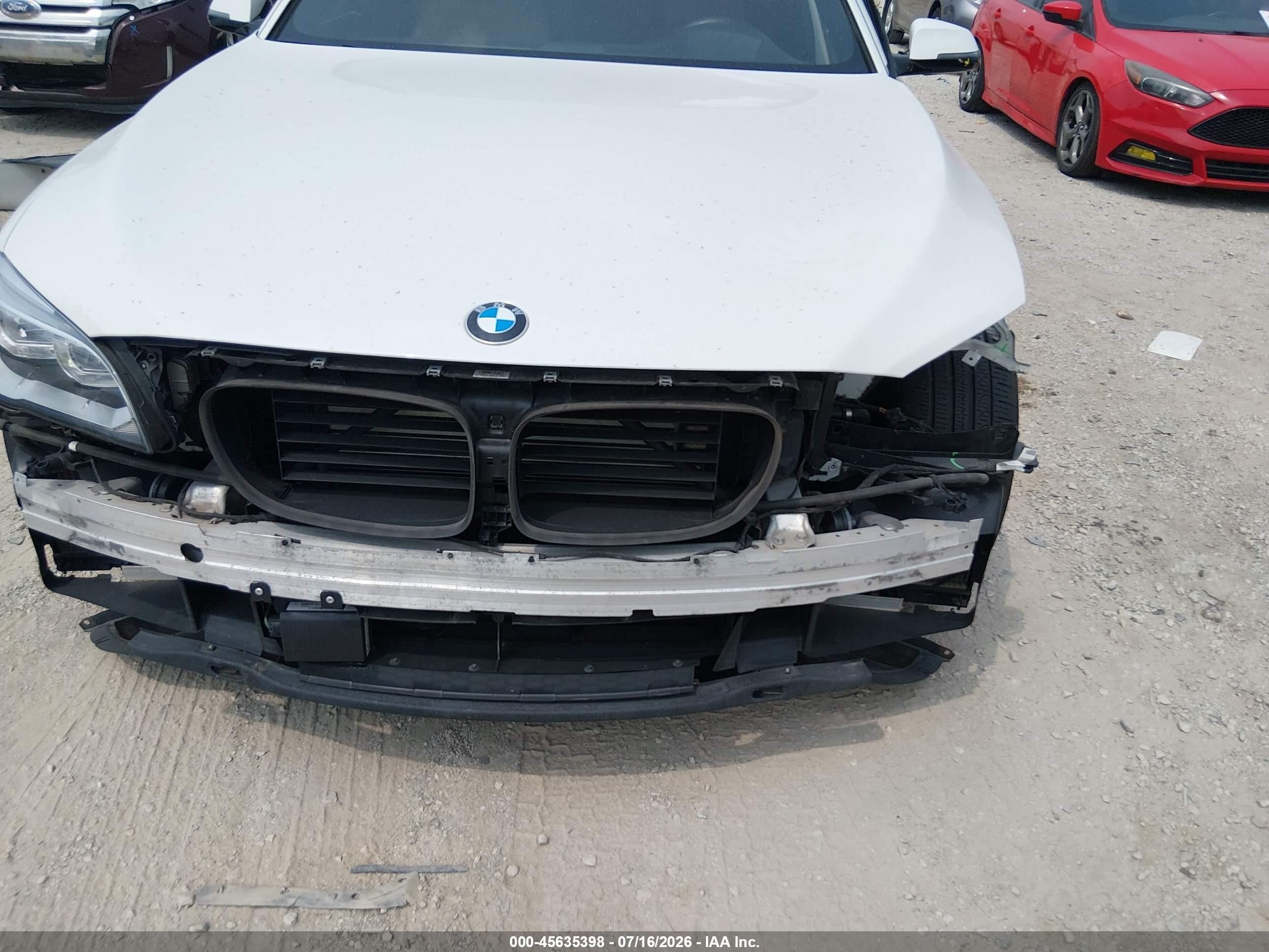 2015 Bmw 750li Xdrive White vin: WBAYF8C51FD655287