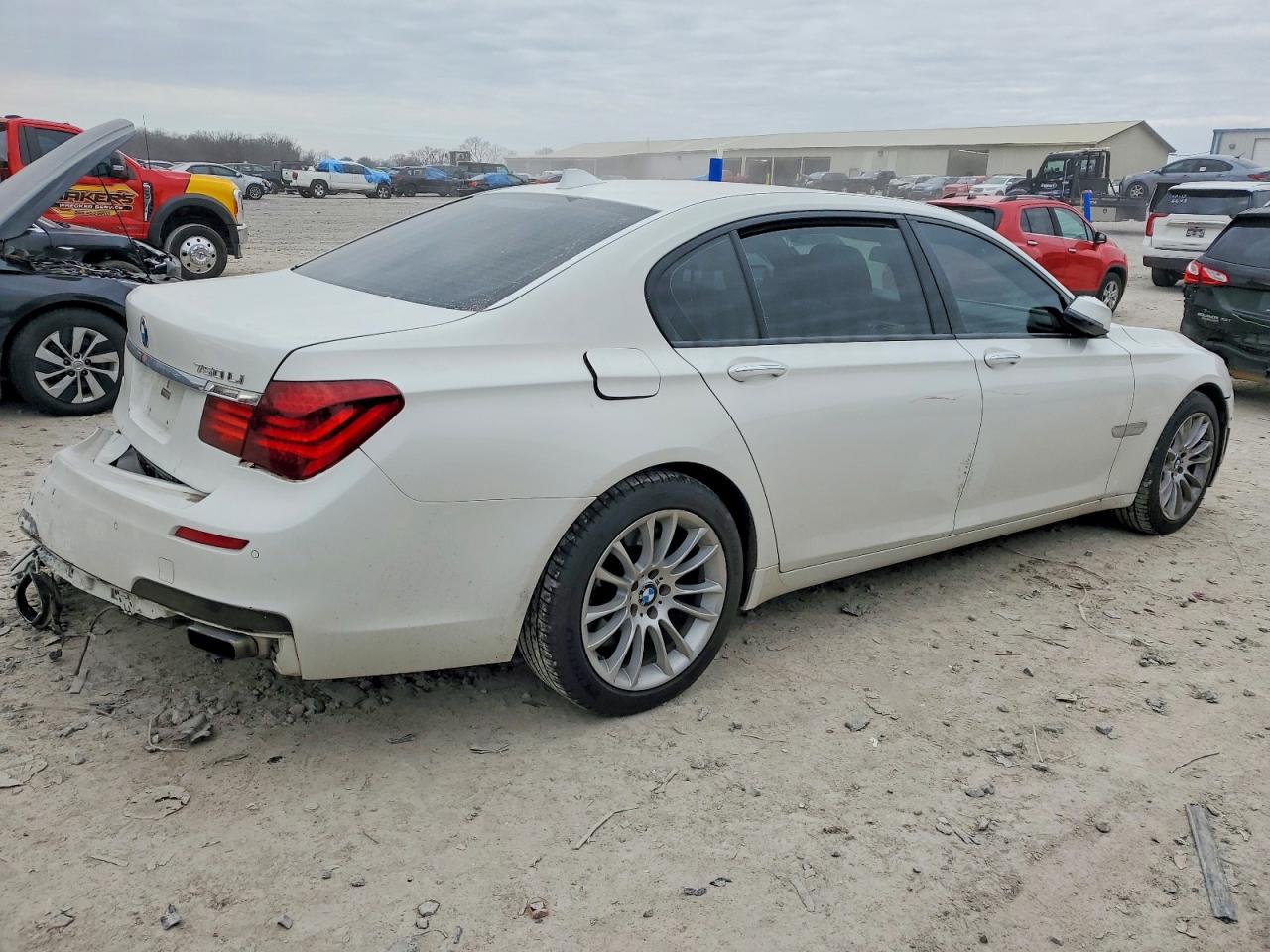 2014 Bmw 750 Lxi White vin: WBAYF8C52ED653188