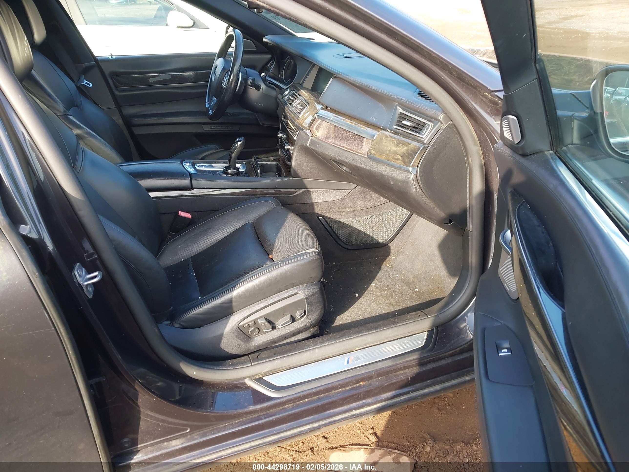 2014 Bmw Alpina B7 Xdrive Черный vin: WBAYF8C52ED653370