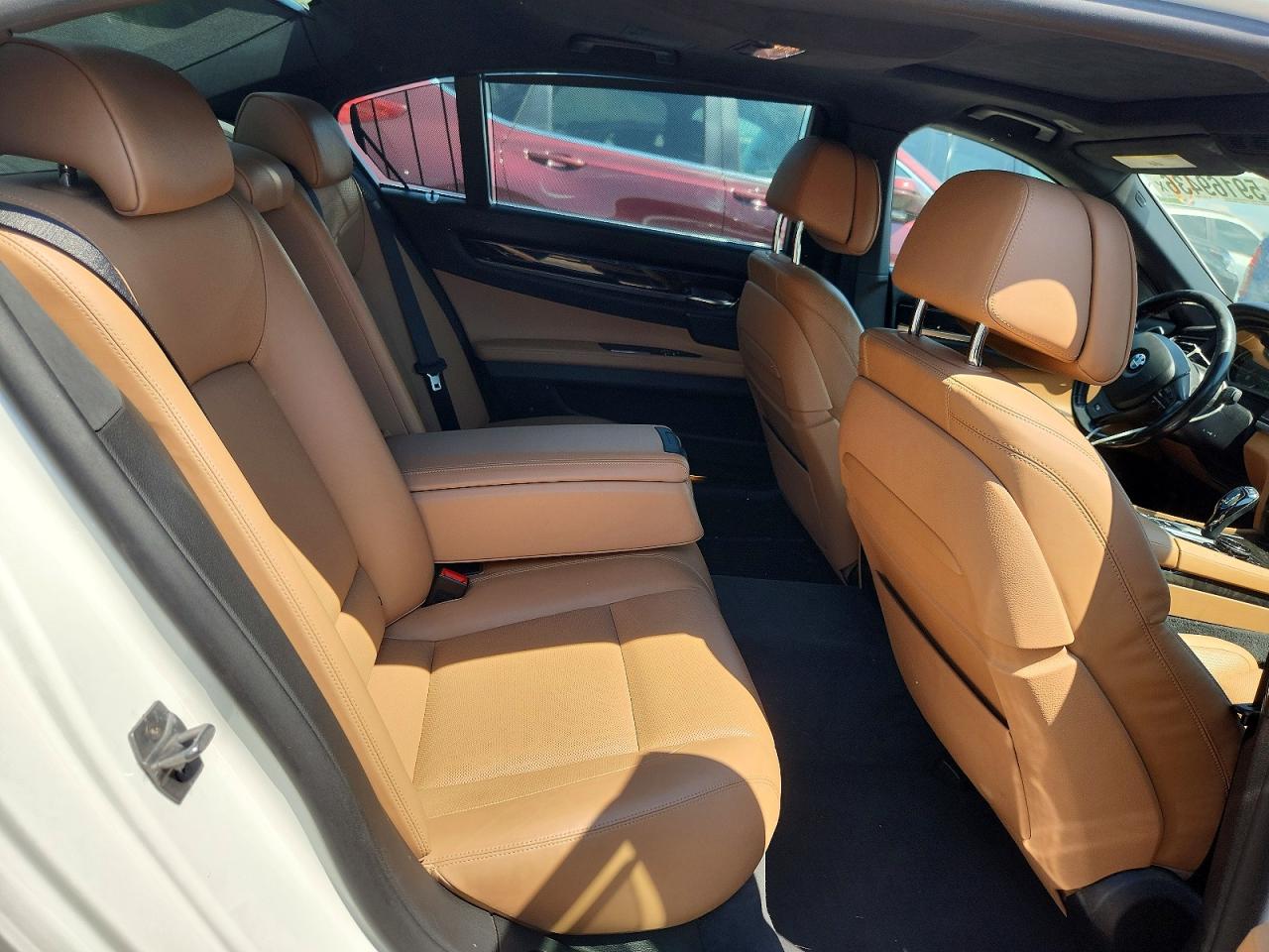 2015 Bmw 750 Lxi White vin: WBAYF8C52FD655167