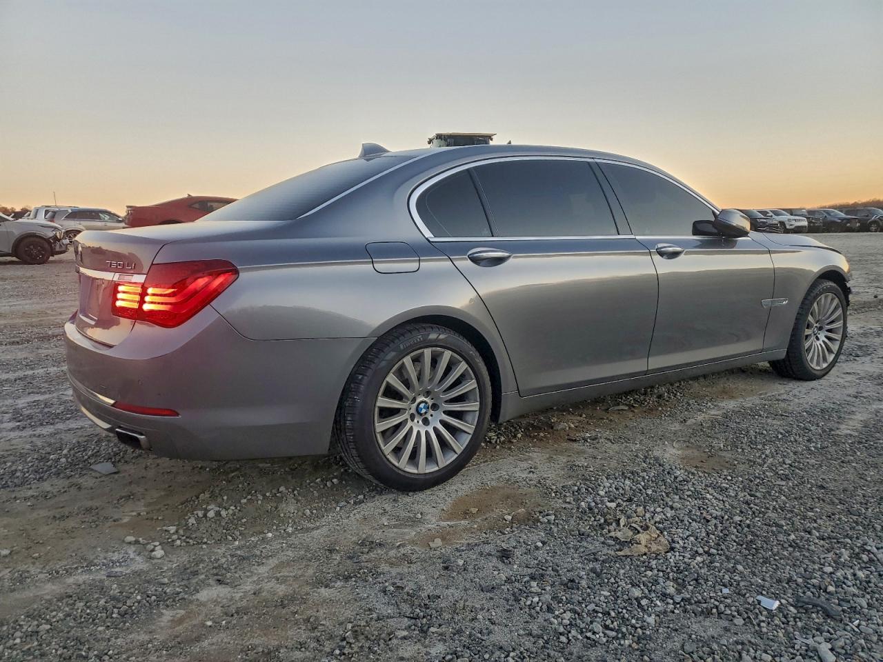 2013 Bmw 750 Lxi Gray vin: WBAYF8C53DD139879