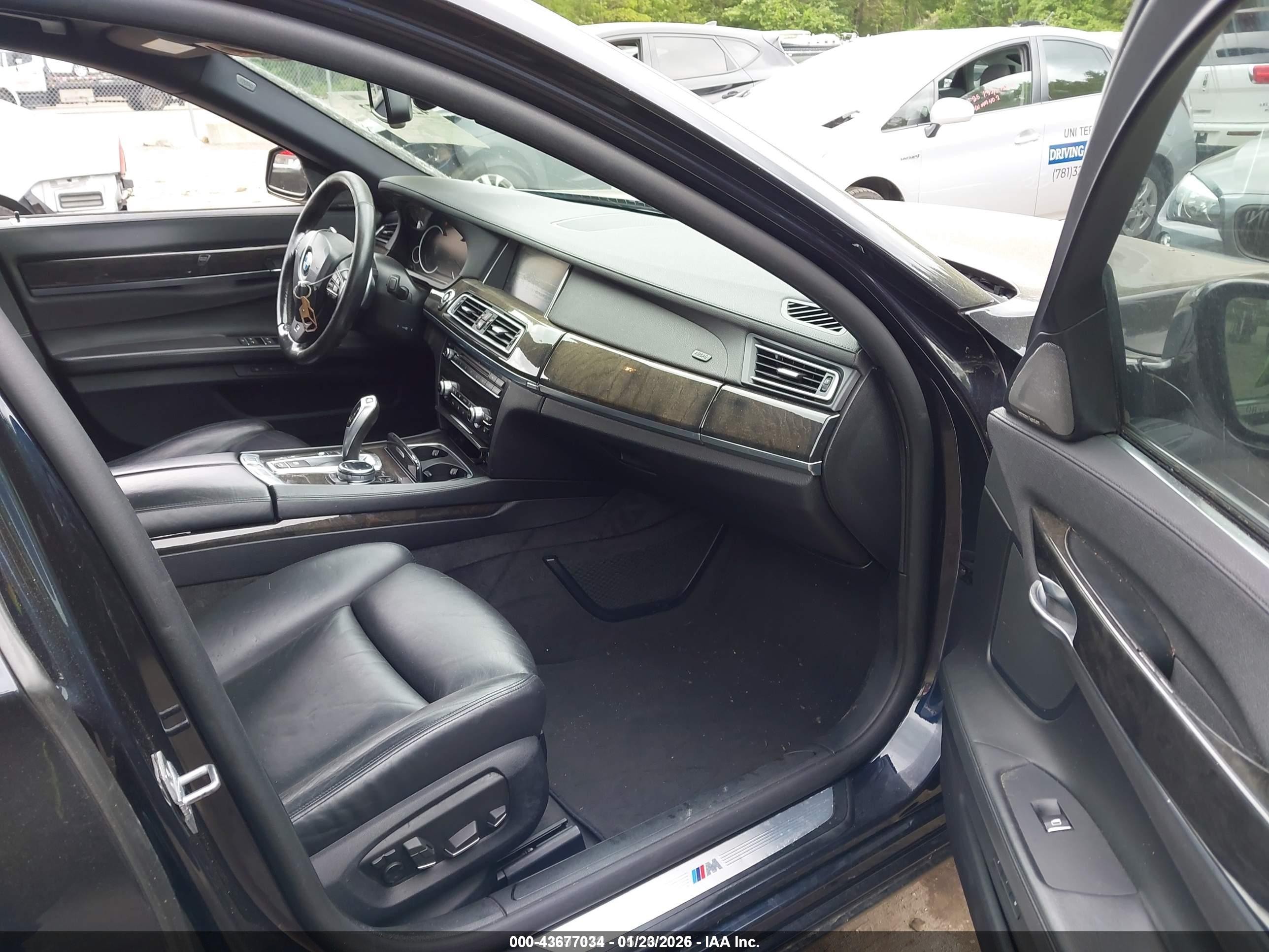 2014 Bmw Alpina B7 Xdrive Синий vin: WBAYF8C53ED652955