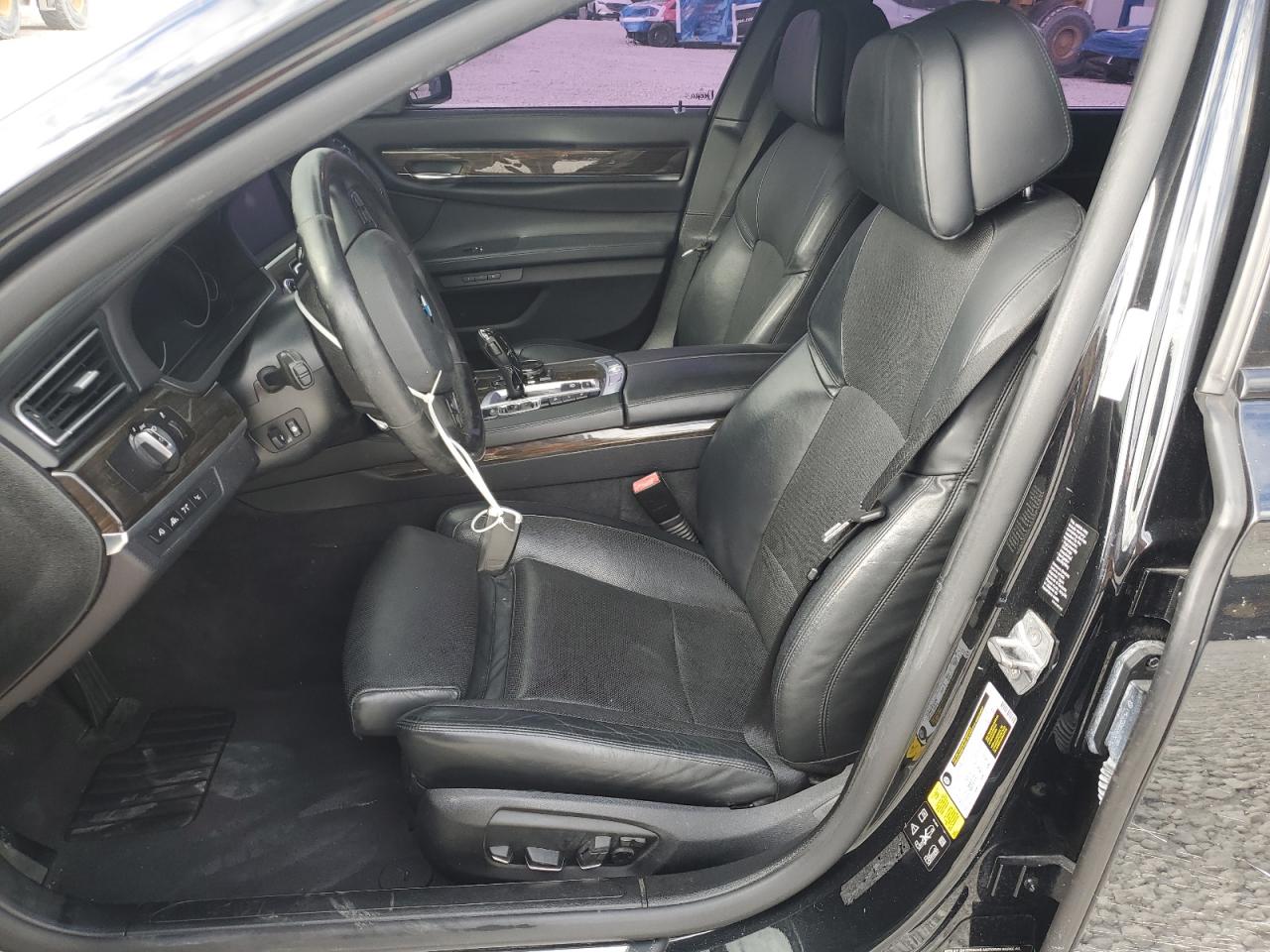 2015 Bmw 750 Lxi Black vin: WBAYF8C54FD655106