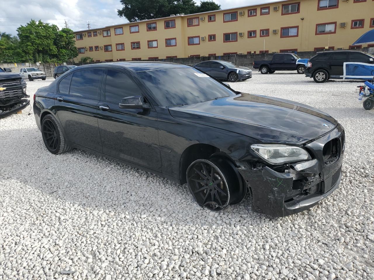 2015 Bmw 750 Lxi Black vin: WBAYF8C54FD655106
