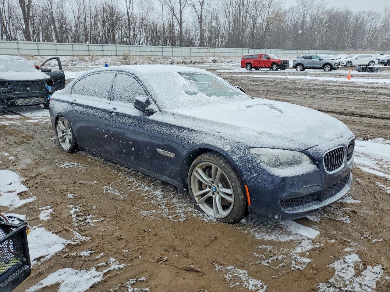 2013 Bmw 750 Lxi Синий vin: WBAYF8C55DD140385