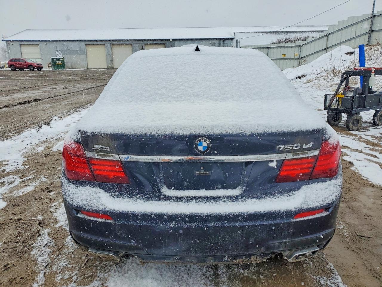 2013 Bmw 750 Lxi Синий vin: WBAYF8C55DD140385