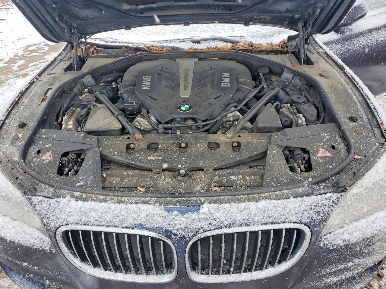2013 Bmw 750 Lxi Синий vin: WBAYF8C55DD140385