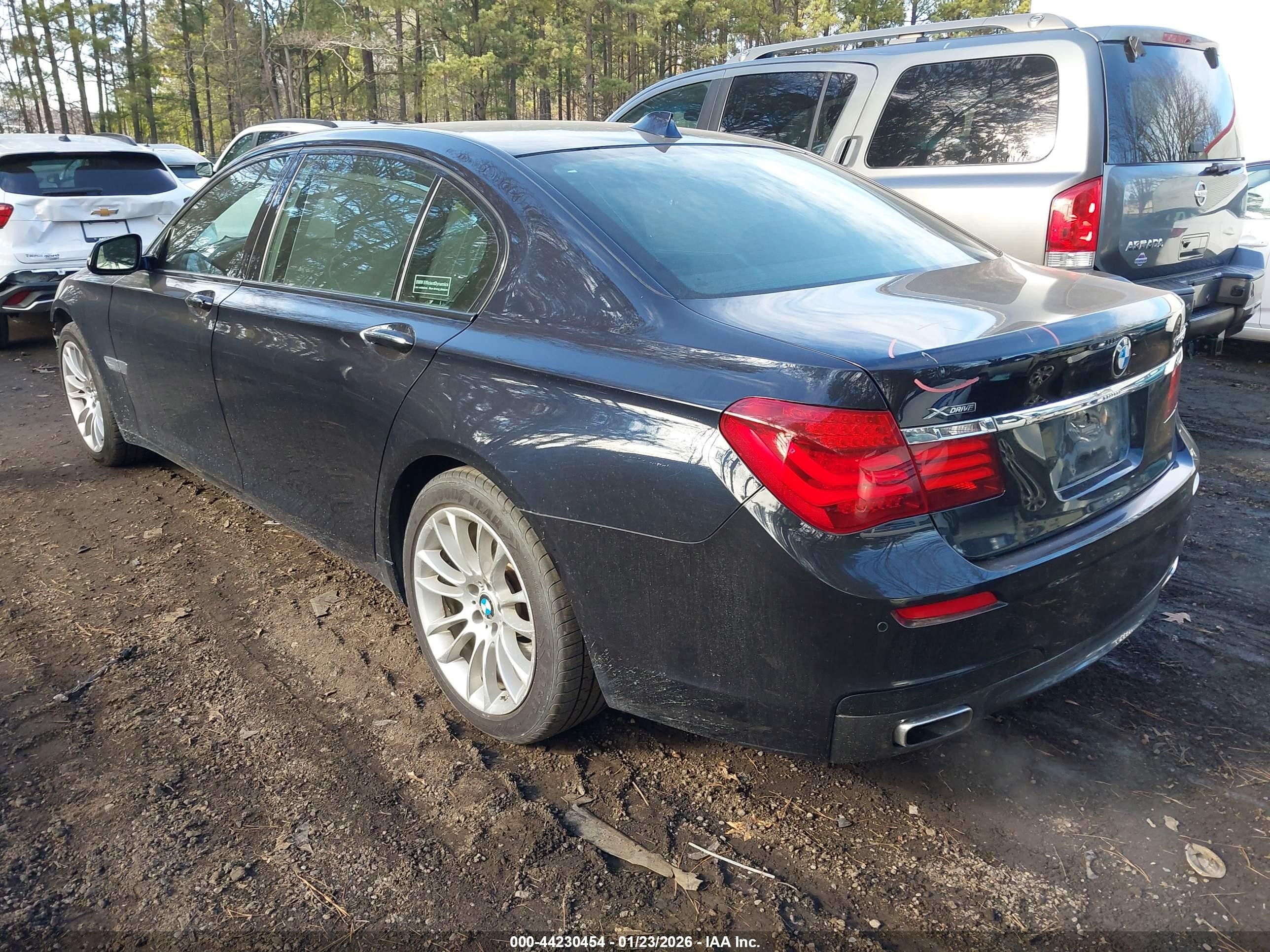 2014 Bmw Alpina B7 Xdrive Синий vin: WBAYF8C55ED652701