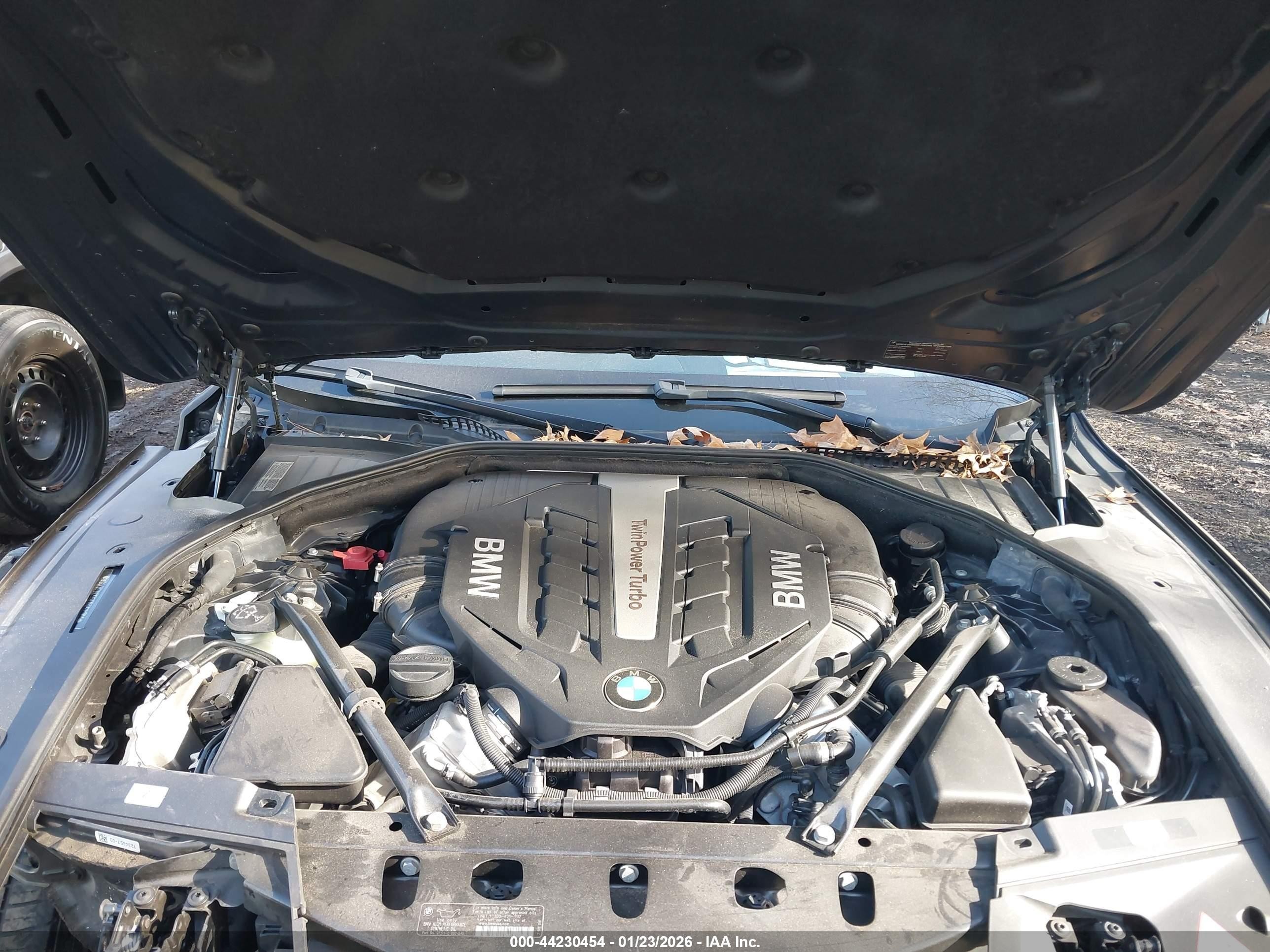 2014 Bmw Alpina B7 Xdrive Синий vin: WBAYF8C55ED652701