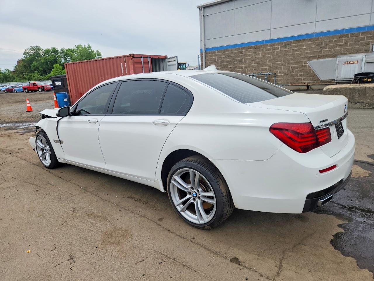 2014 Bmw 750 Lxi White vin: WBAYF8C56ED141806