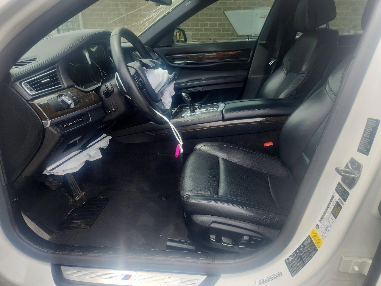 2014 Bmw 750 Lxi White vin: WBAYF8C56ED141806