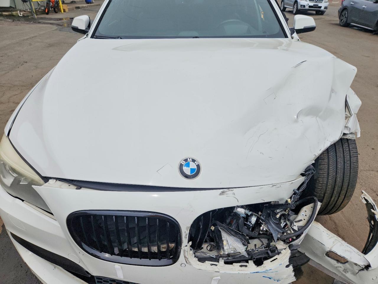 2014 Bmw 750 Lxi White vin: WBAYF8C56ED141806