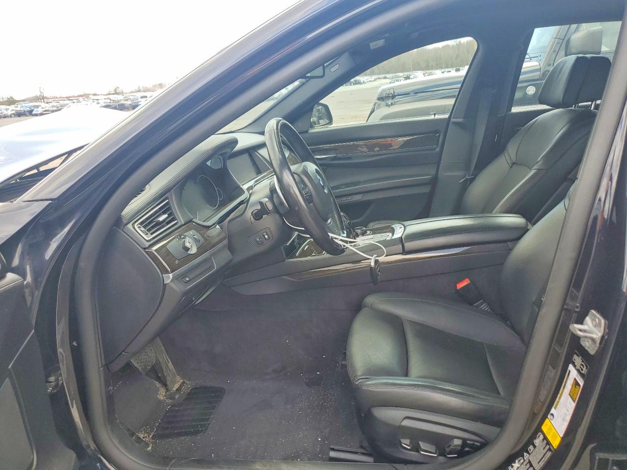 2014 Bmw 750 Lxi Black vin: WBAYF8C56ED653047