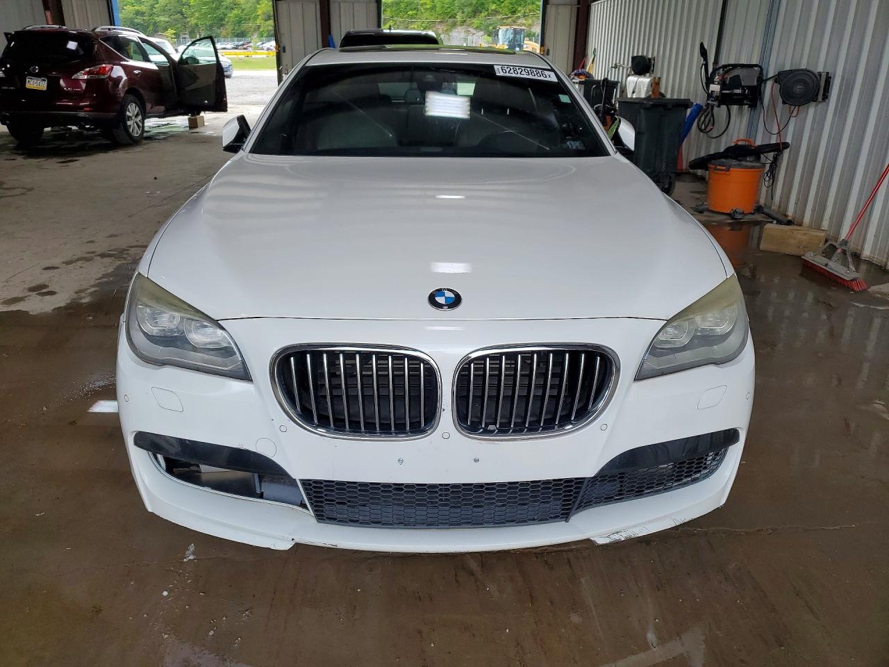 2014 Bmw 750 Lxi White vin: WBAYF8C56ED653355