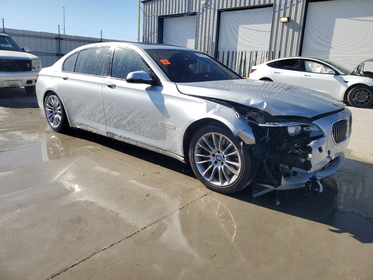2015 Bmw 750 Lxi Silver vin: WBAYF8C56FD654829