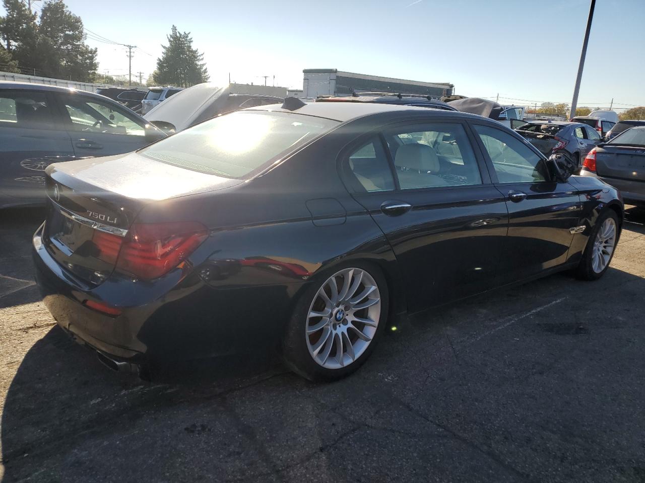2015 Bmw 750 Lxi Blue vin: WBAYF8C56FD654880