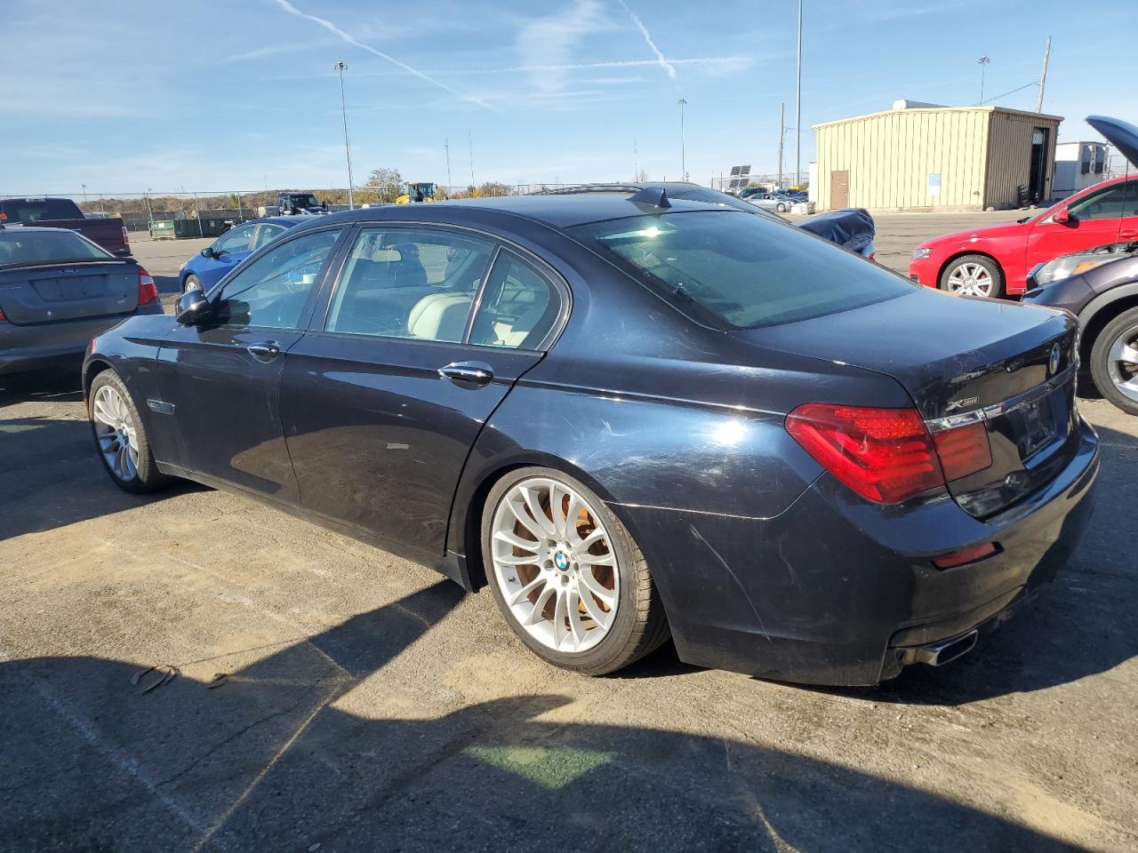 2015 Bmw 750 Lxi Blue vin: WBAYF8C56FD654880