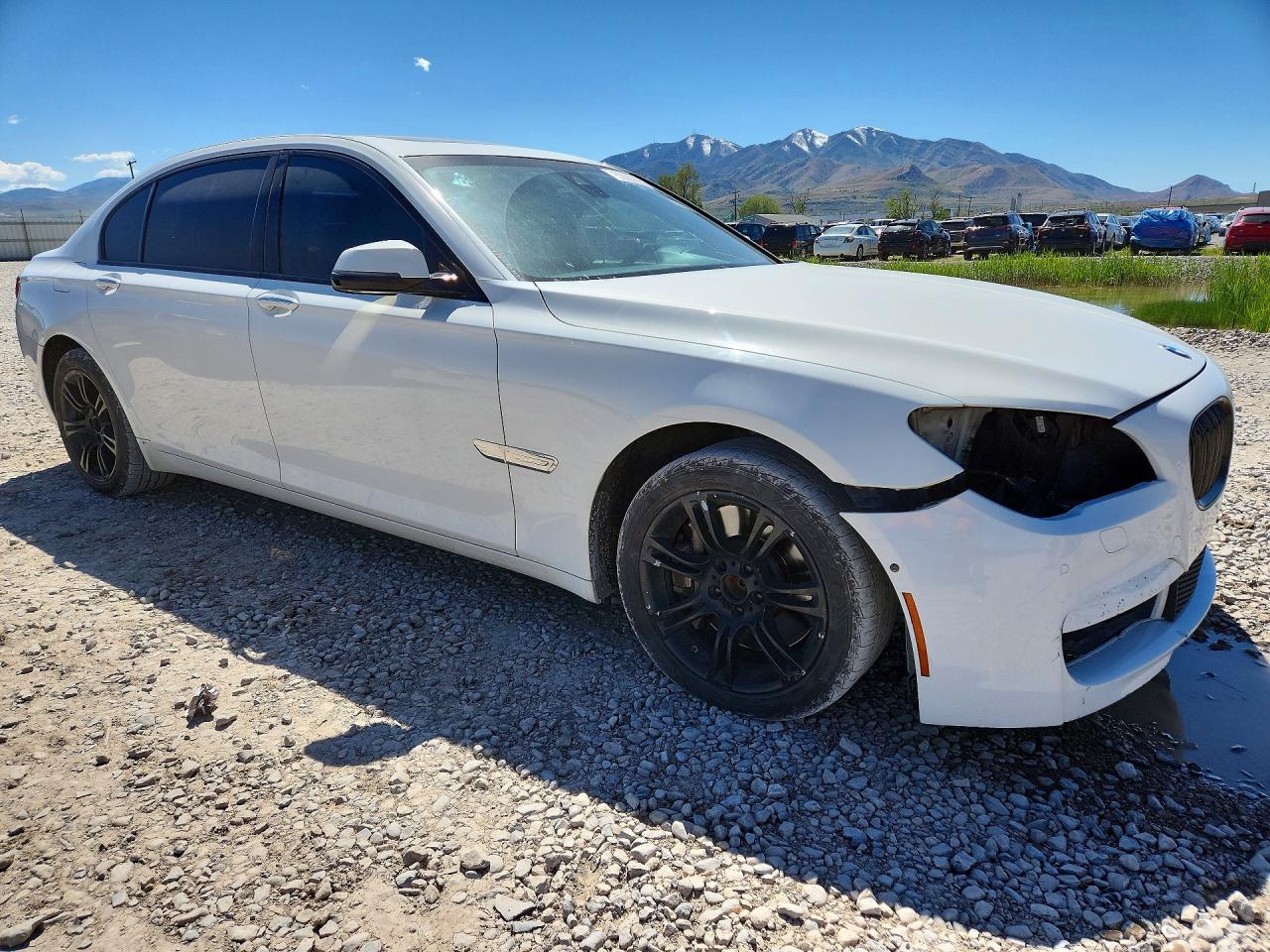 2013 Bmw 750 Lxi White vin: WBAYF8C57DD140596
