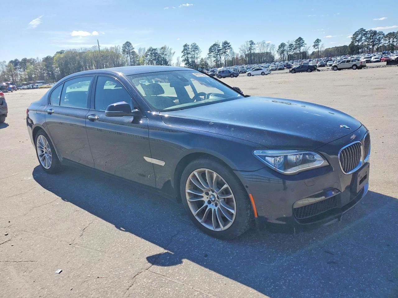 2014 Bmw 750 Lxi Черный vin: WBAYF8C57ED653767